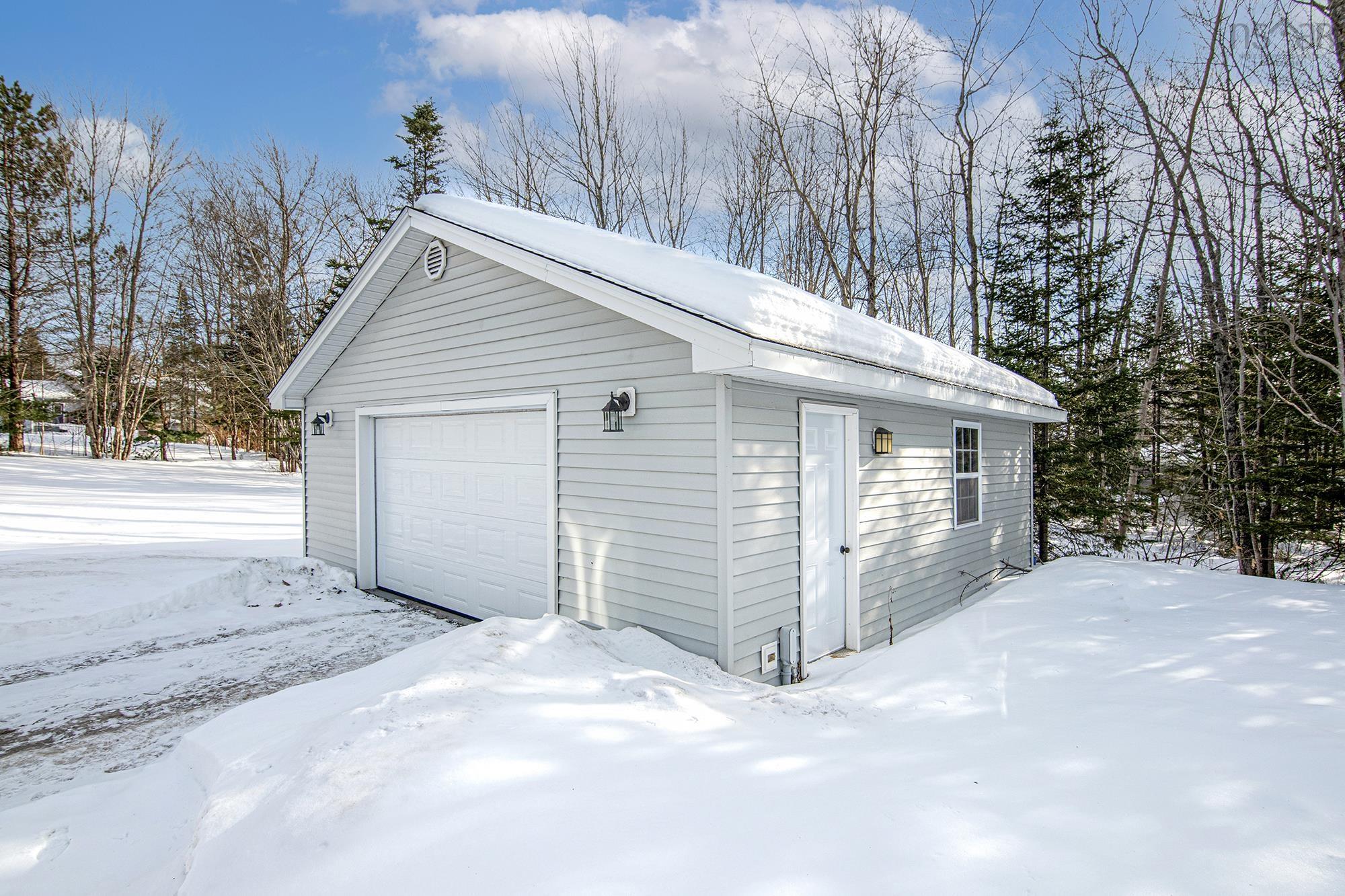 $549,900.00: 35 Poplar Drive, Lantz