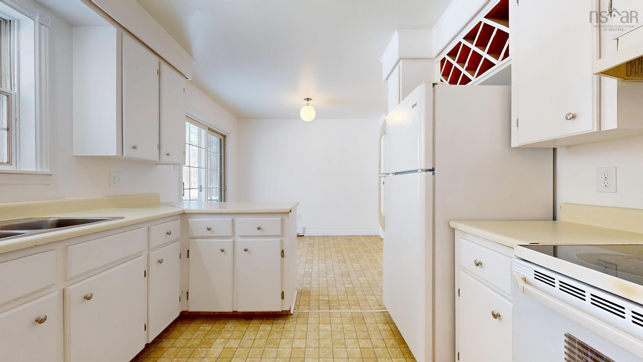 $369,900.00: 1421 Princess Crescent, Coldbrook