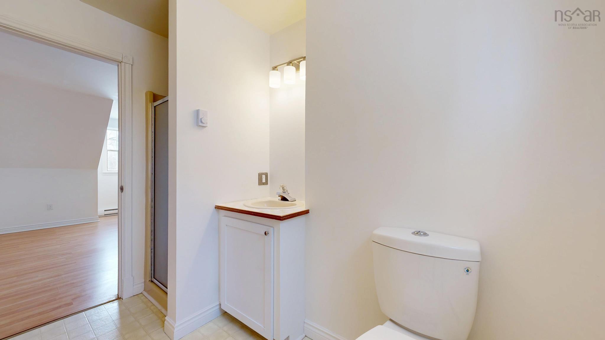 $369,900.00: 1421 Princess Crescent, Coldbrook