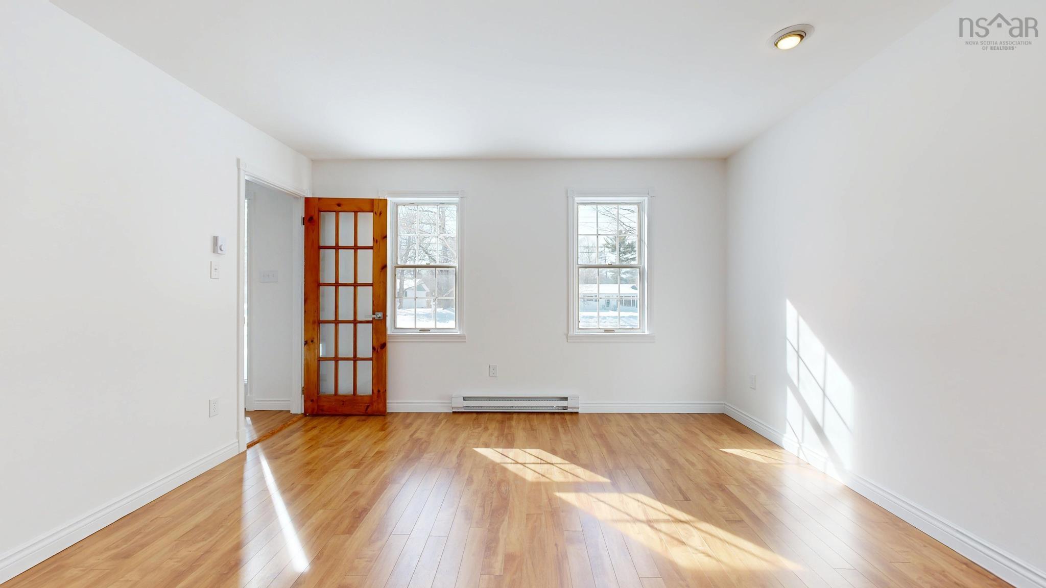 $369,900.00: 1421 Princess Crescent, Coldbrook