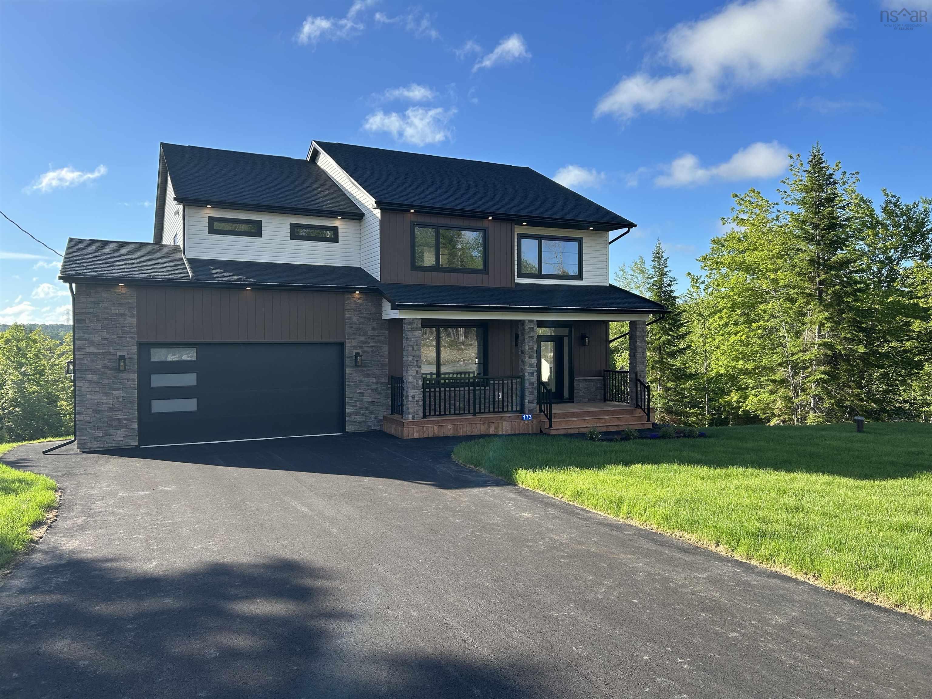 $1,275,000.00: 173 Orchid Court, Middle Sackville
