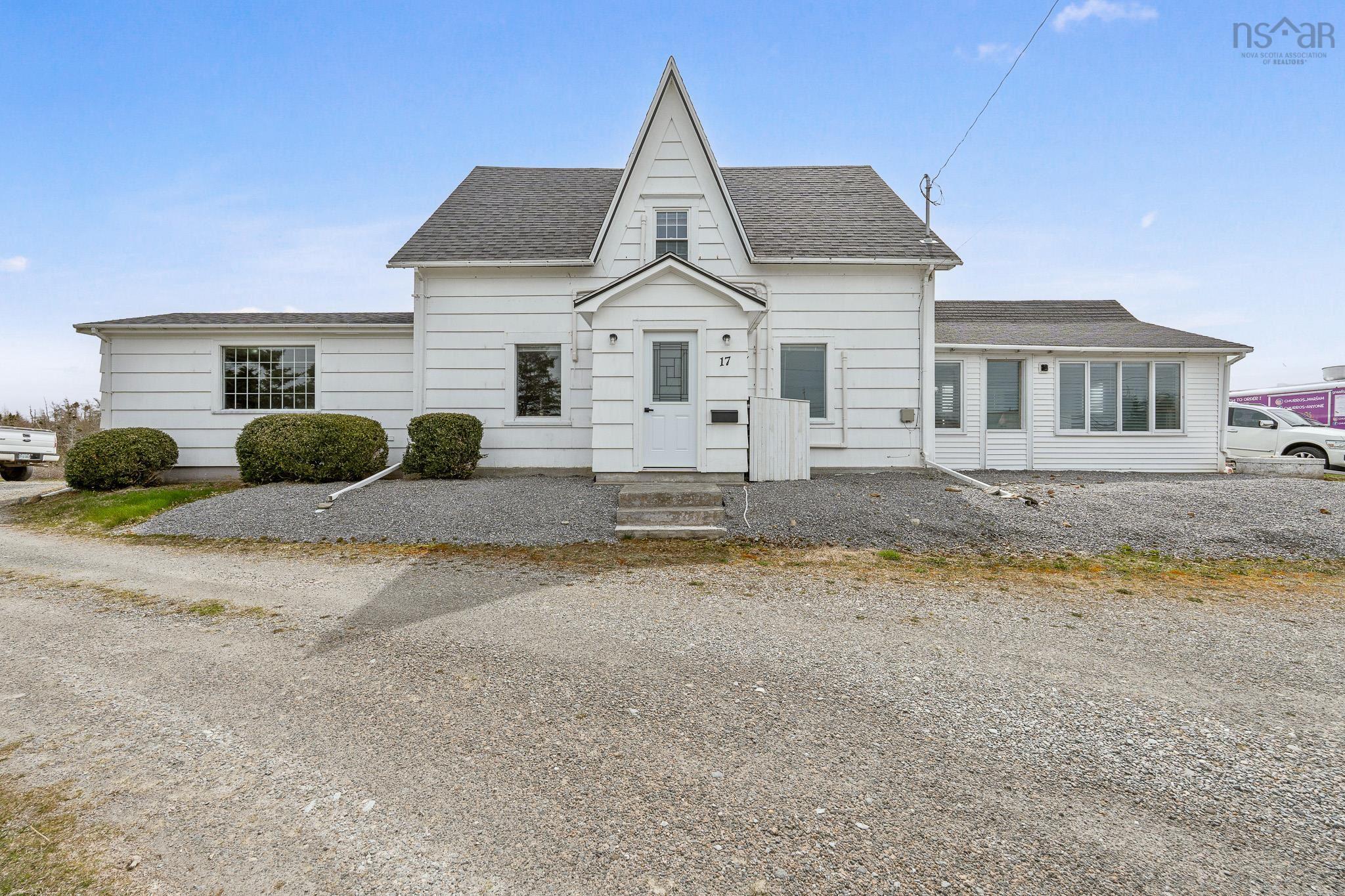 $374,900.00: 17 Ponderosa Lane, Lower West Pubnico