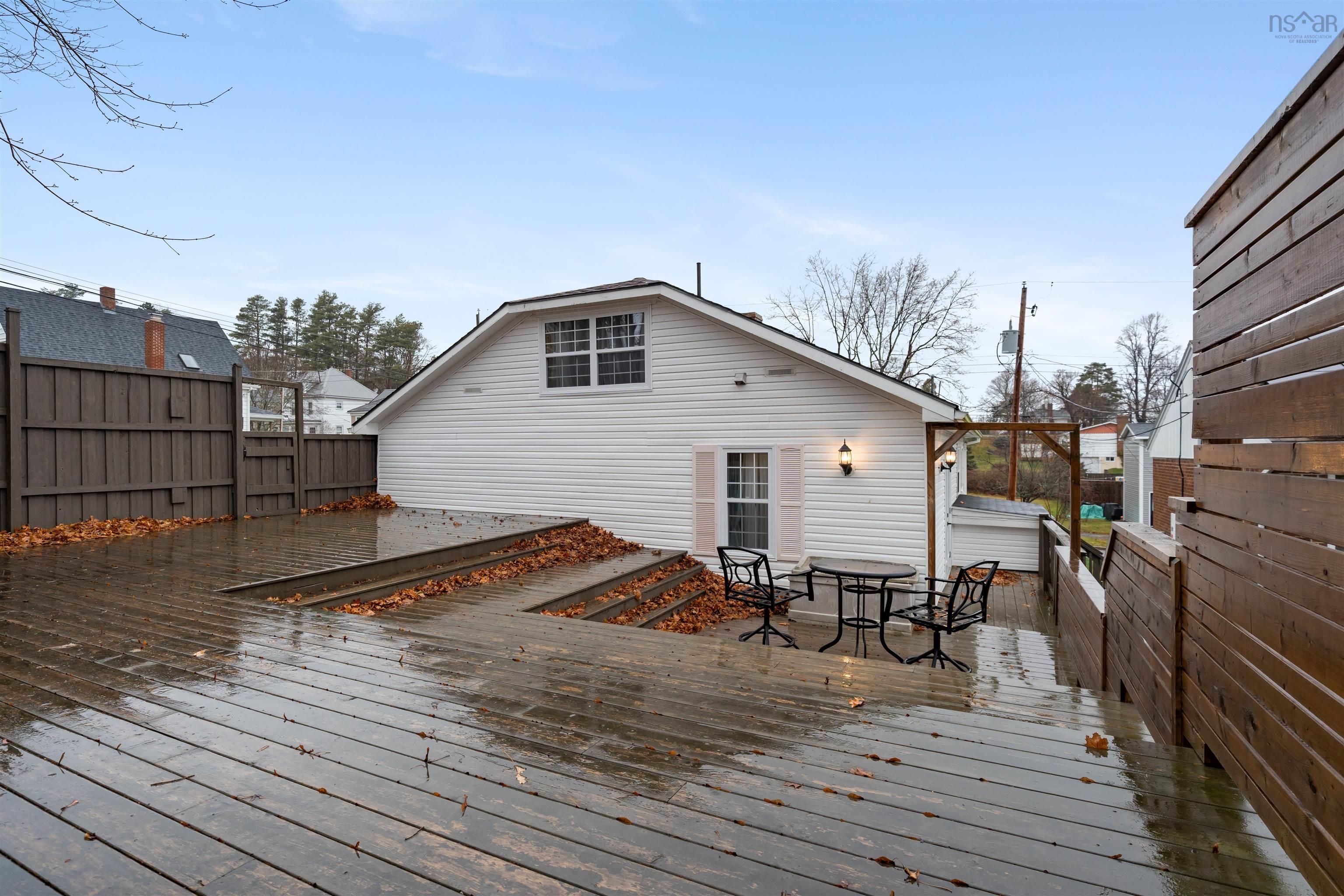 $329,900.00: 140 Maple Avenue, New Glasgow