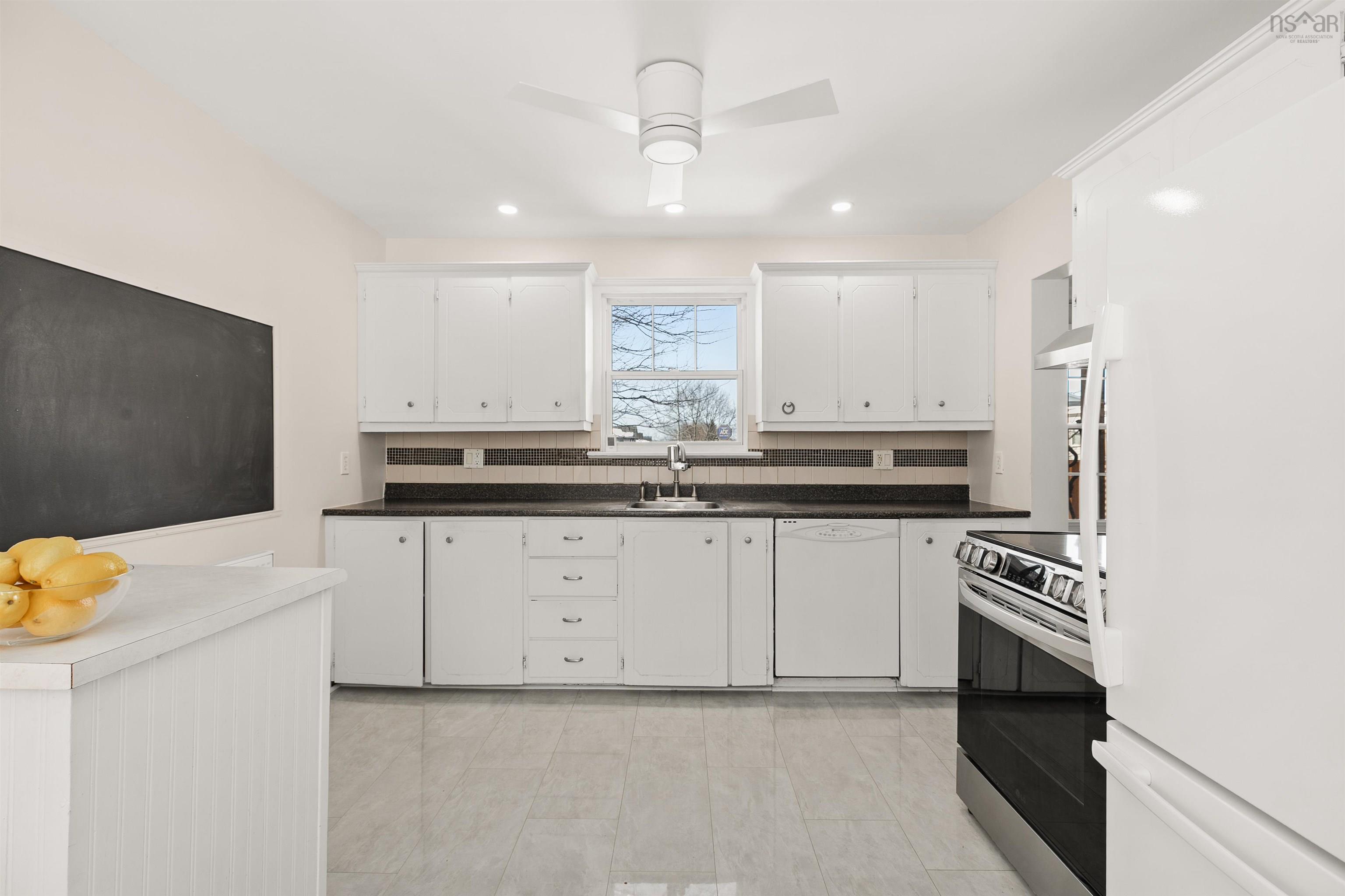 2870 Oxford Street, West End, NS (MLS 202603877)