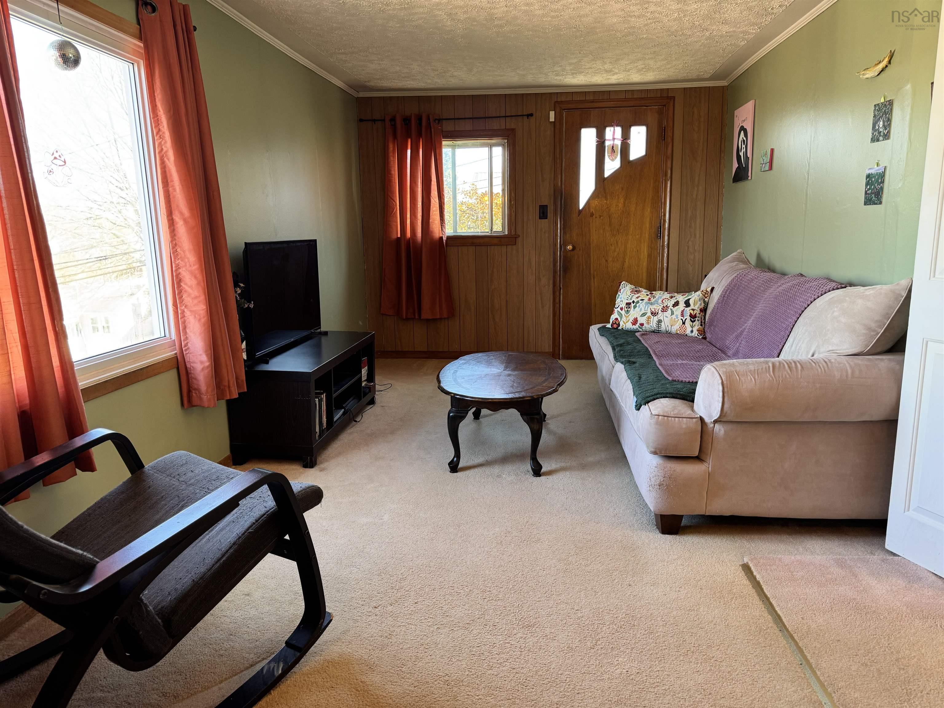 $219,000.00: 232 King Street, Truro