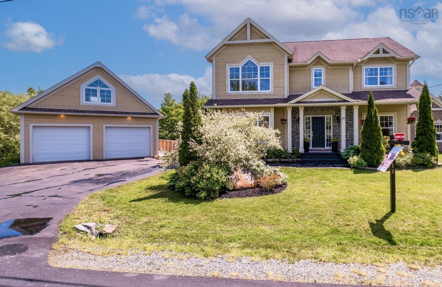 37 Equine Court, Hammonds Plains, NS (MLS® 202603890) | Hammonds Plains Real Estate | RE/MAX Halifax
