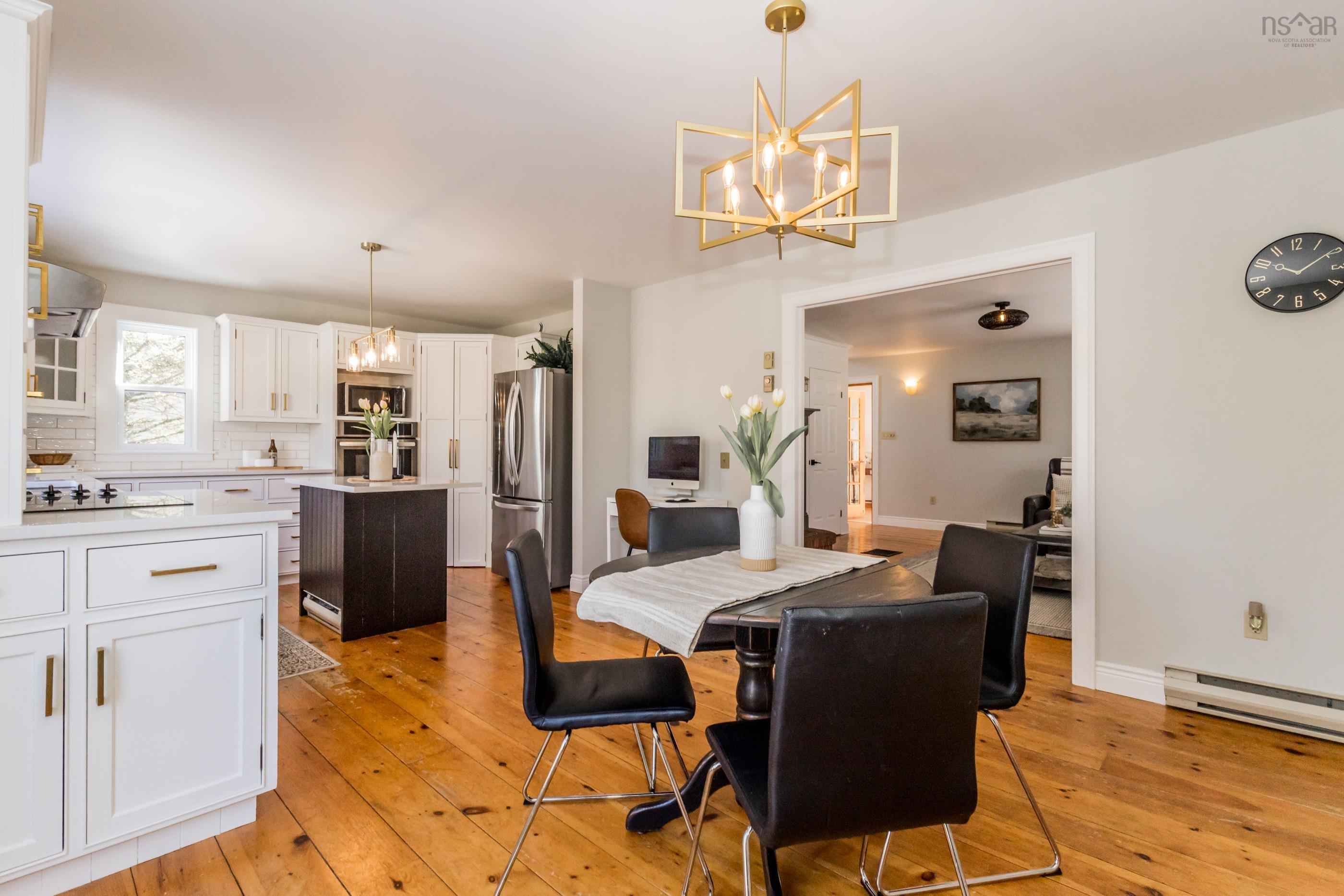 $699,000.00: 1736 Kidston Avenue, Port Williams