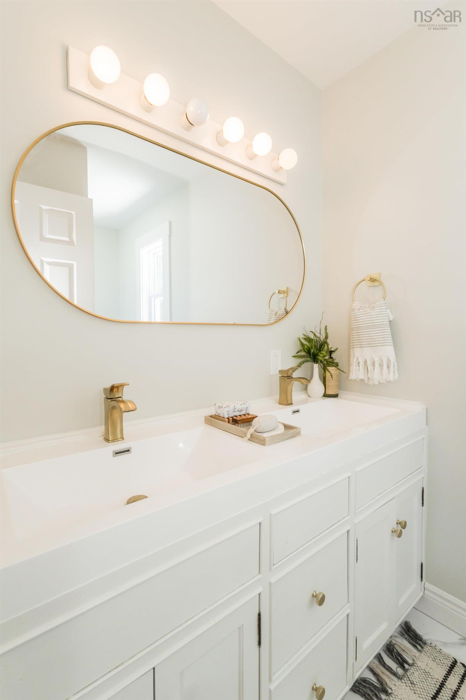 $699,000.00: 1736 Kidston Avenue, Port Williams