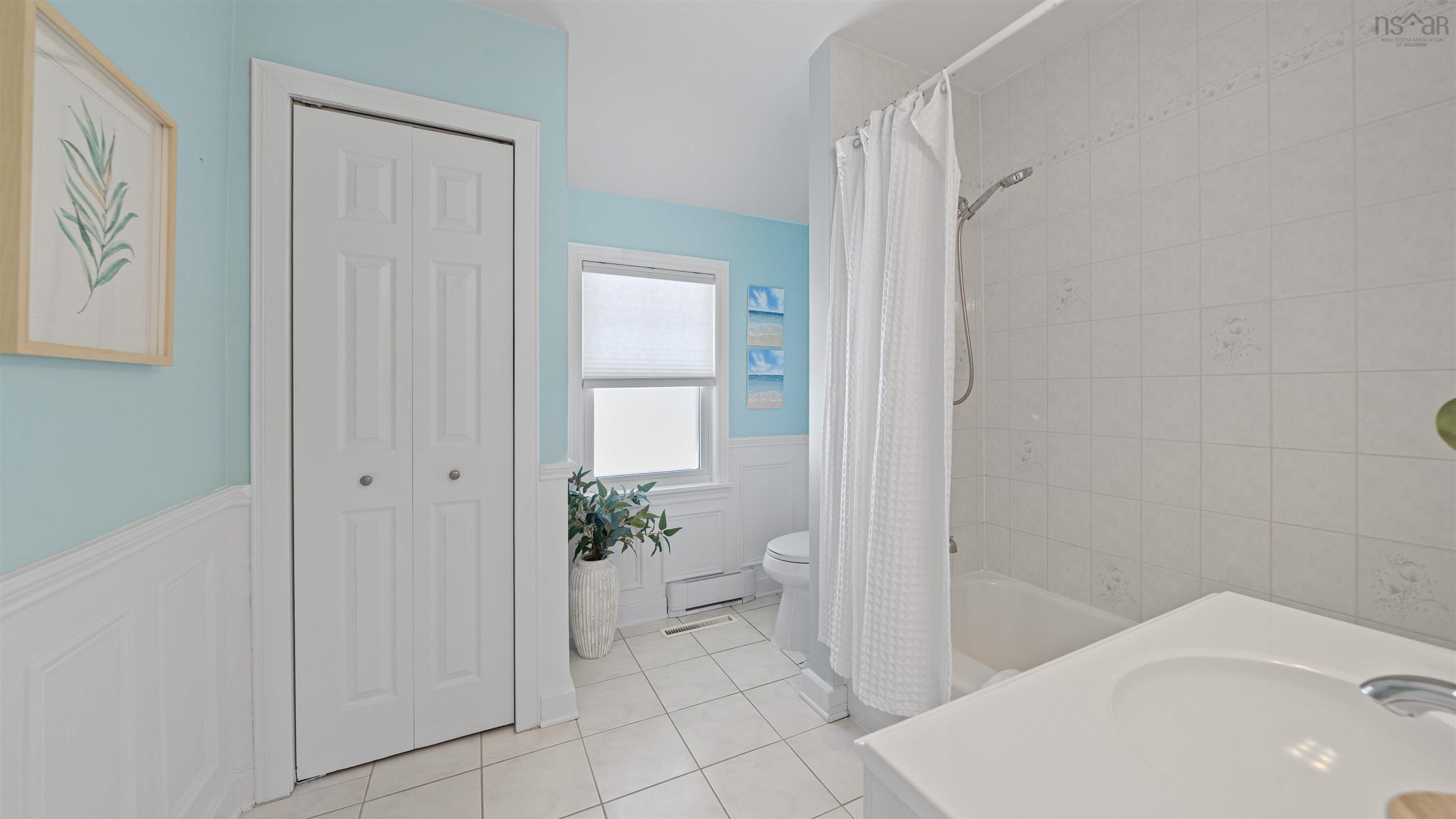 3815 Memorial Drive, Halifax, NS (MLS 202603900)