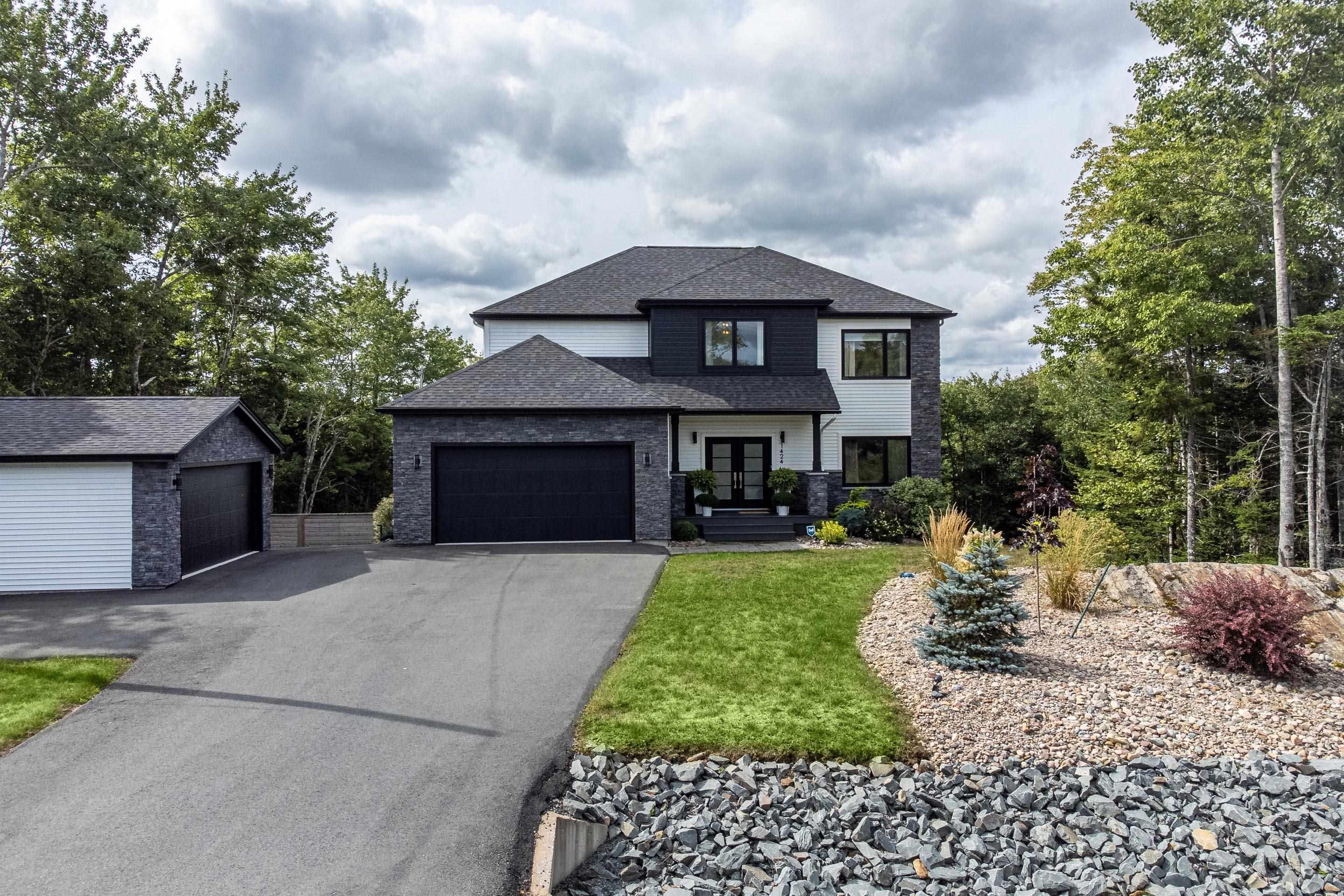 1424 Mccabe Lake Drive, Middle Sackville, NS (MLS 202603901)