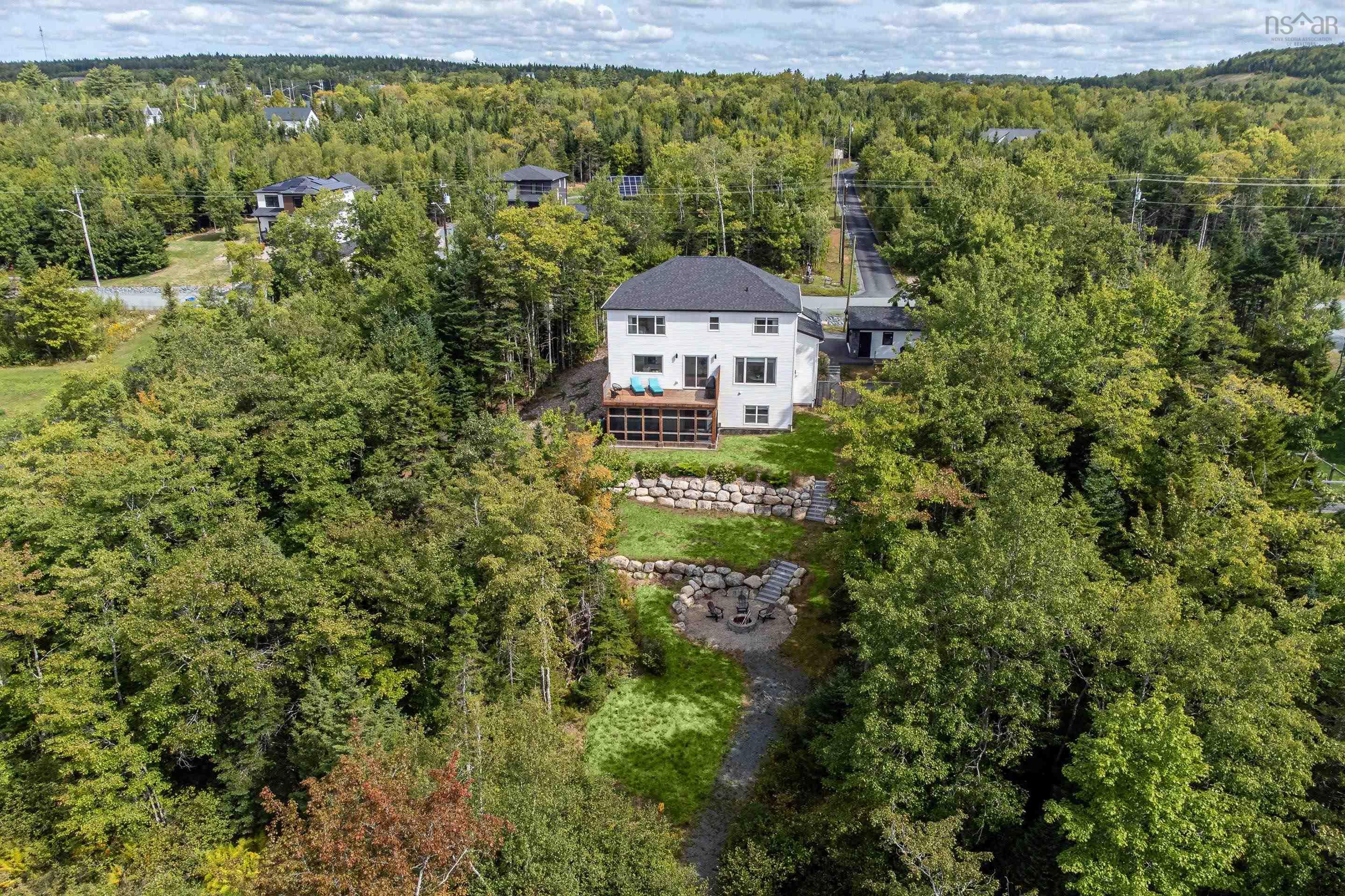 1424 Mccabe Lake Drive, Middle Sackville, NS (MLS 202603901)