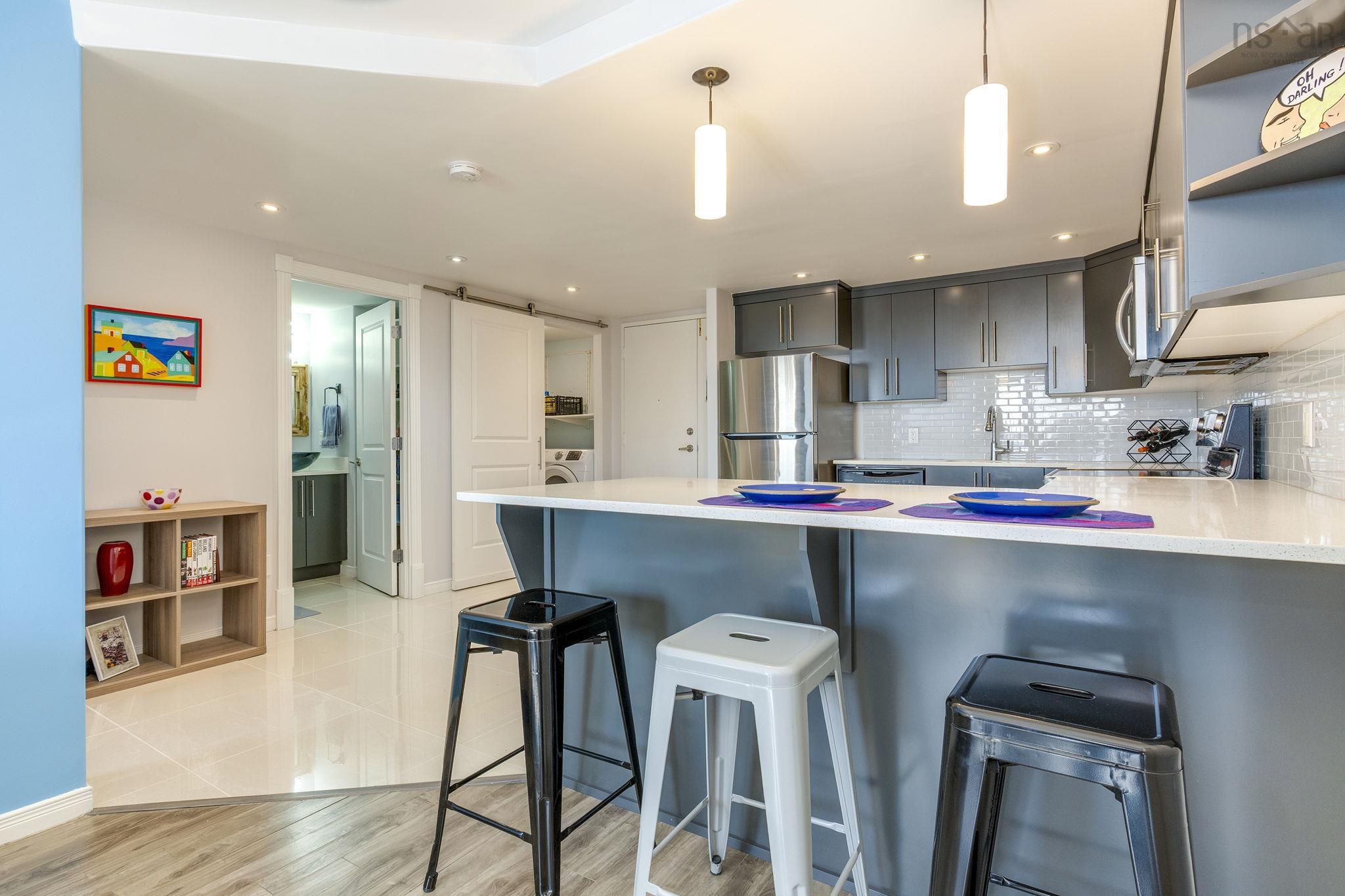 805 6369 Coburg Road, Halifax, NS (MLS 202603904)