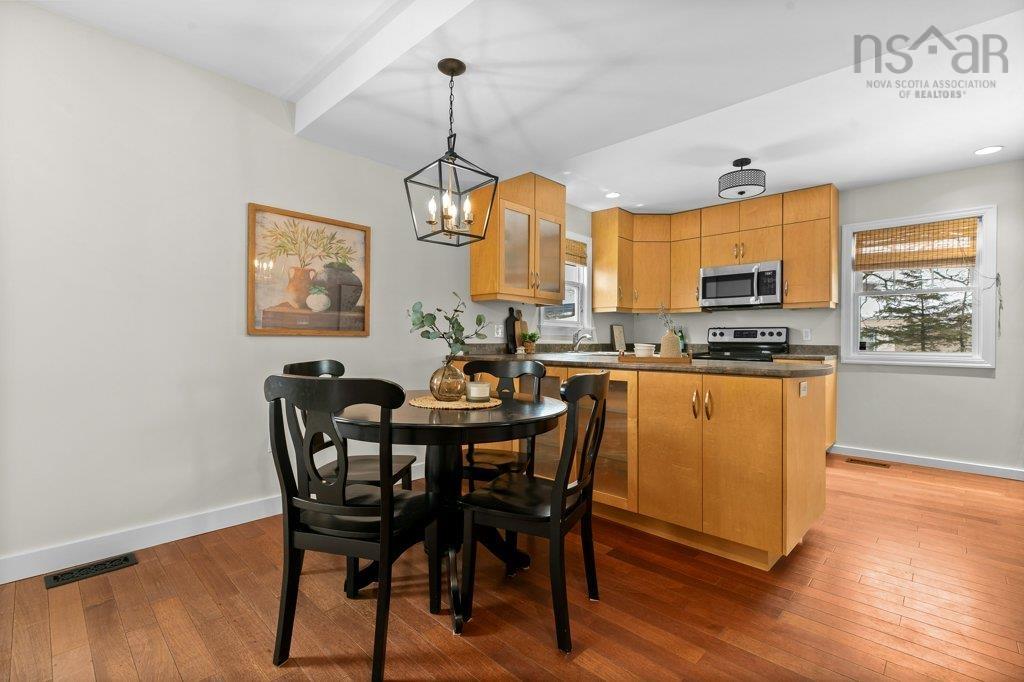 $519,900.00: 31 Guysborough Avenue, Dartmouth