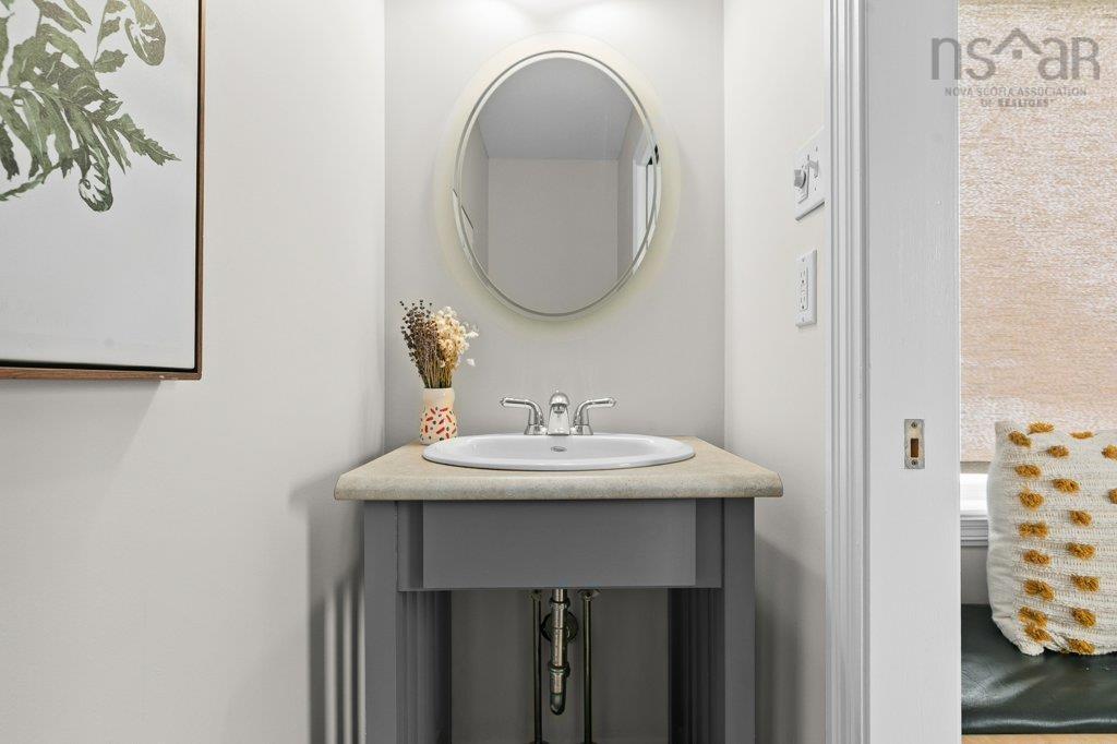 $519,900.00: 31 Guysborough Avenue, Dartmouth