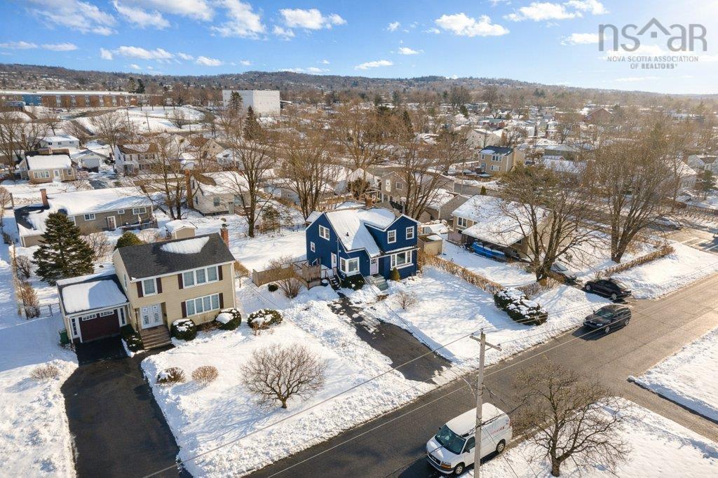 $519,900.00: 31 Guysborough Avenue, Dartmouth