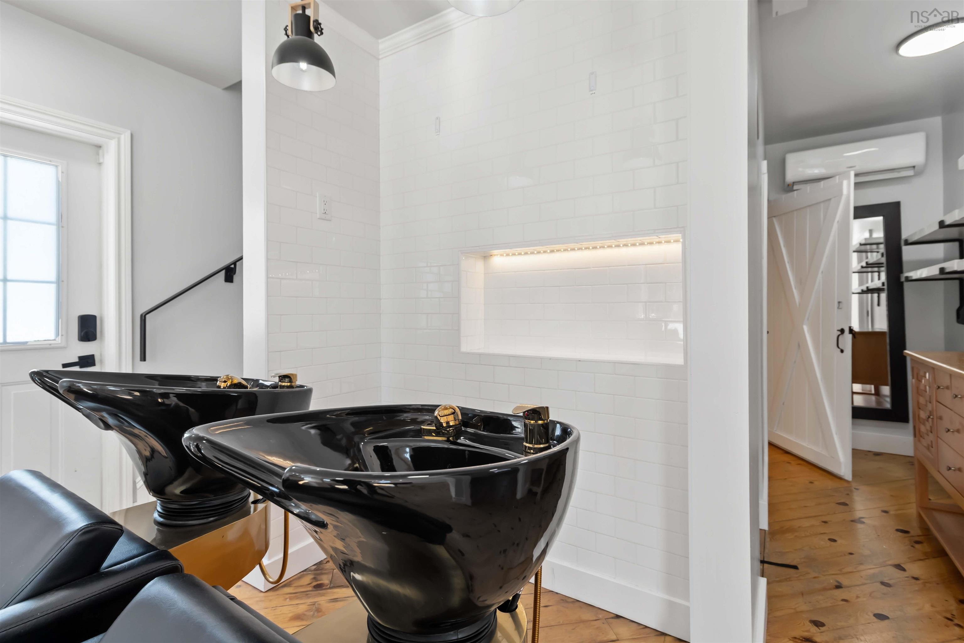 $449,000.00: 3760 Highway 3, Chester