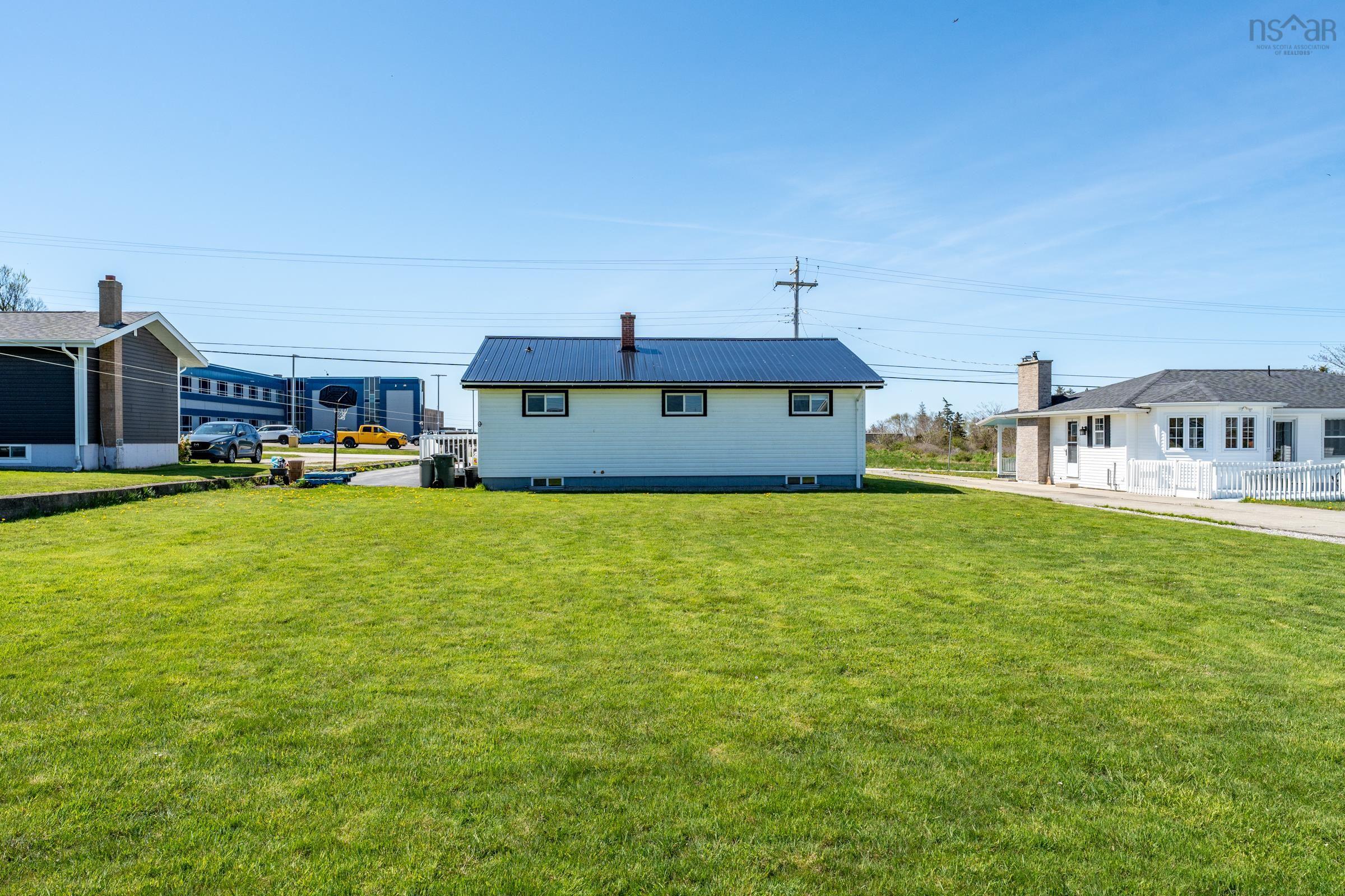 $295,000.00: 72 Hibernia Street, Yarmouth