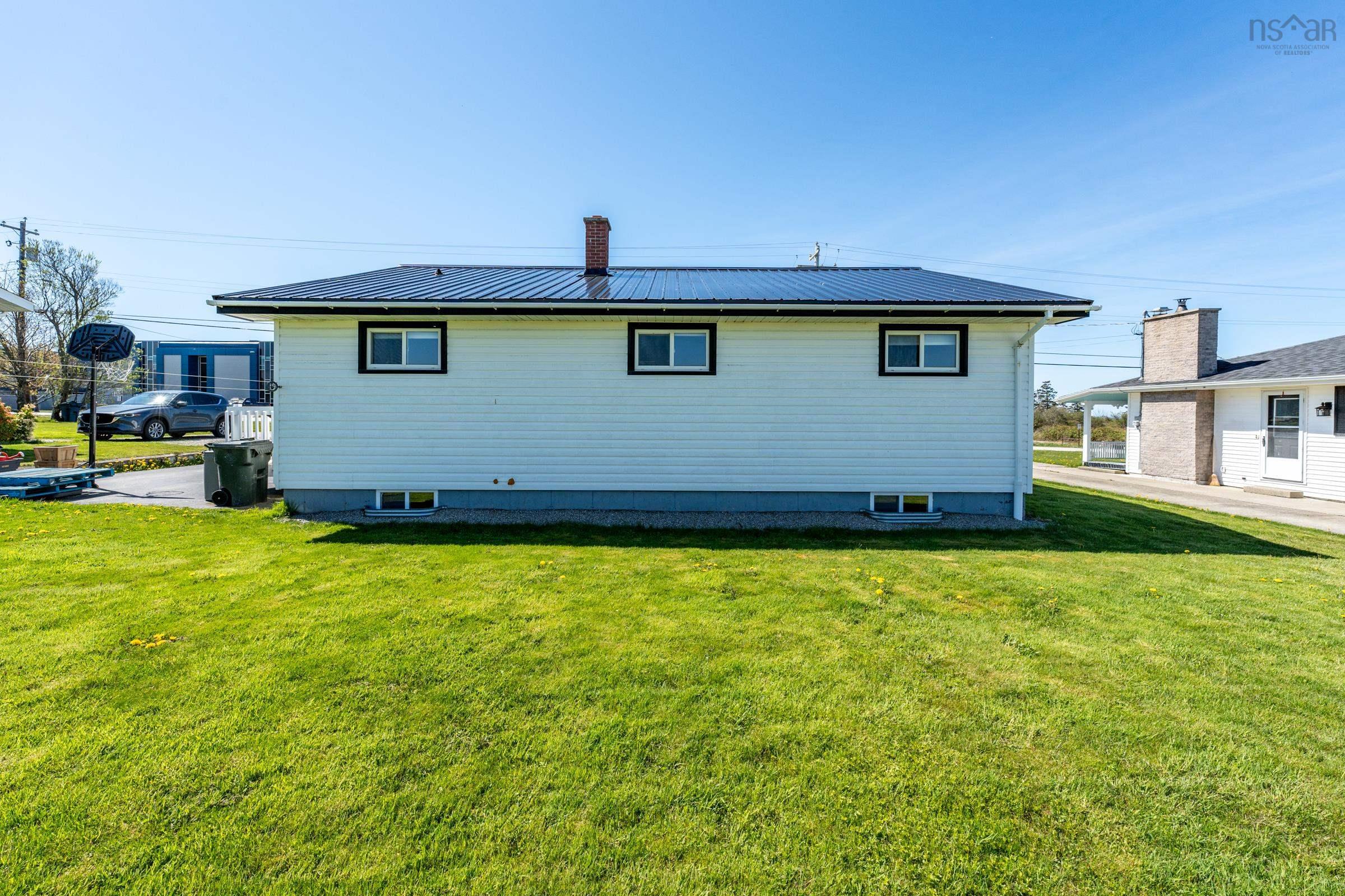 $295,000.00: 72 Hibernia Street, Yarmouth