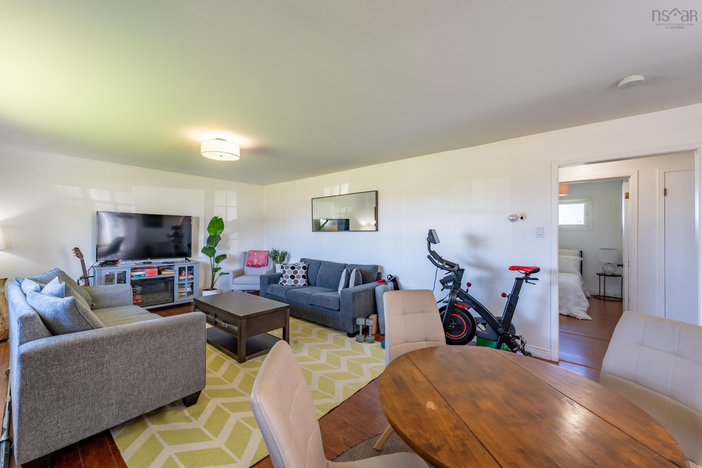 $295,000.00: 72 Hibernia Street, Yarmouth