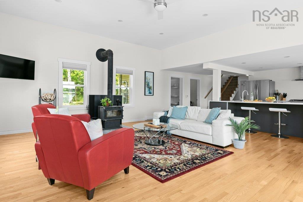 $1,350,000.00: 170 & 166 Laura