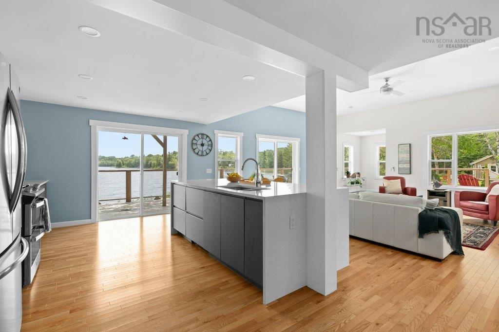 $1,350,000.00: 170 & 166 Laura