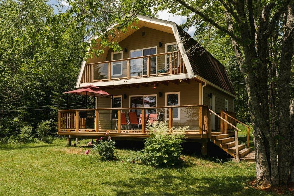 $1,350,000.00: 170 & 166 Laura