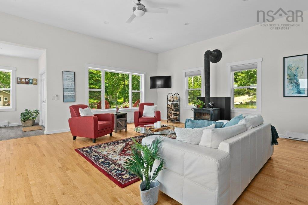 $1,350,000.00: 170 & 166 Laura