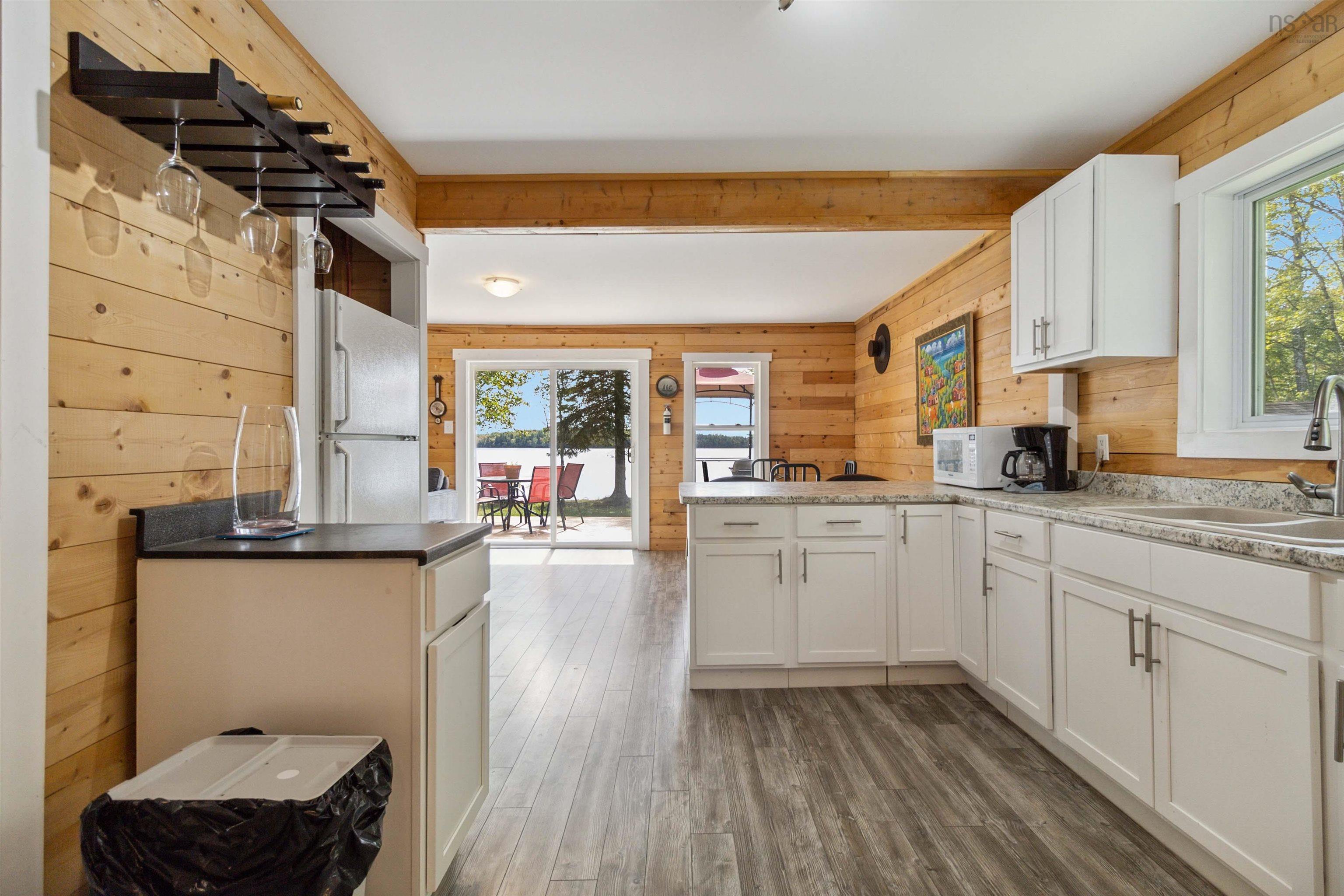 $1,350,000.00: 170 & 166 Laura