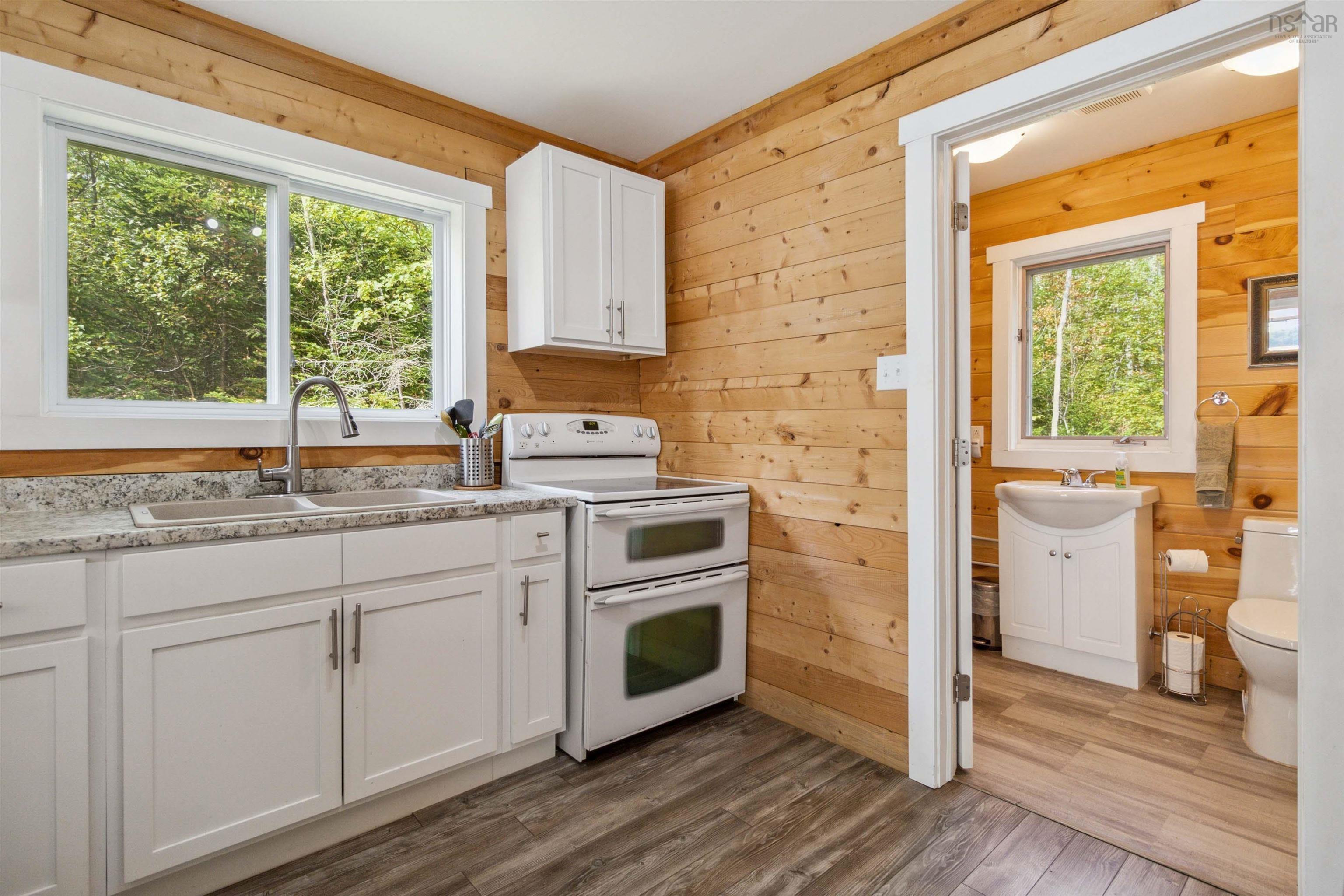 $1,350,000.00: 170 & 166 Laura