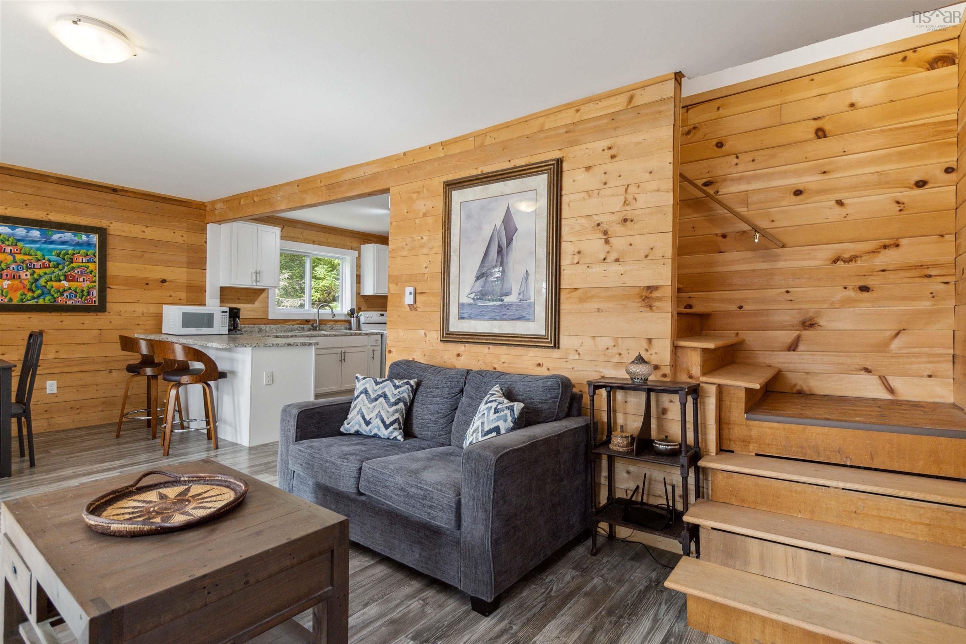 $1,350,000.00: 170 & 166 Laura