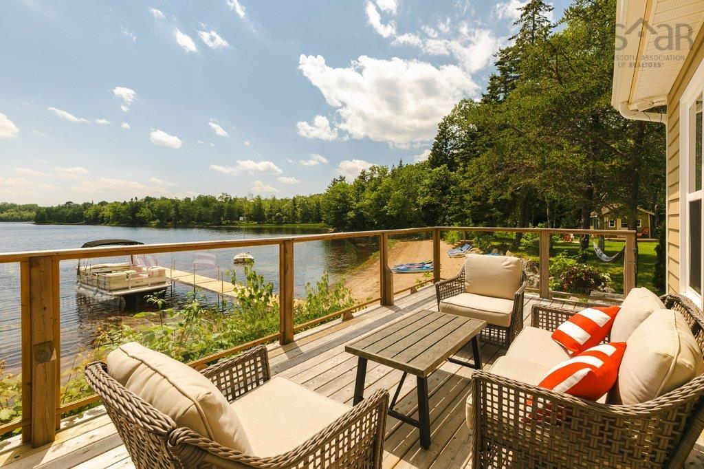 $1,350,000.00: 170 & 166 Laura