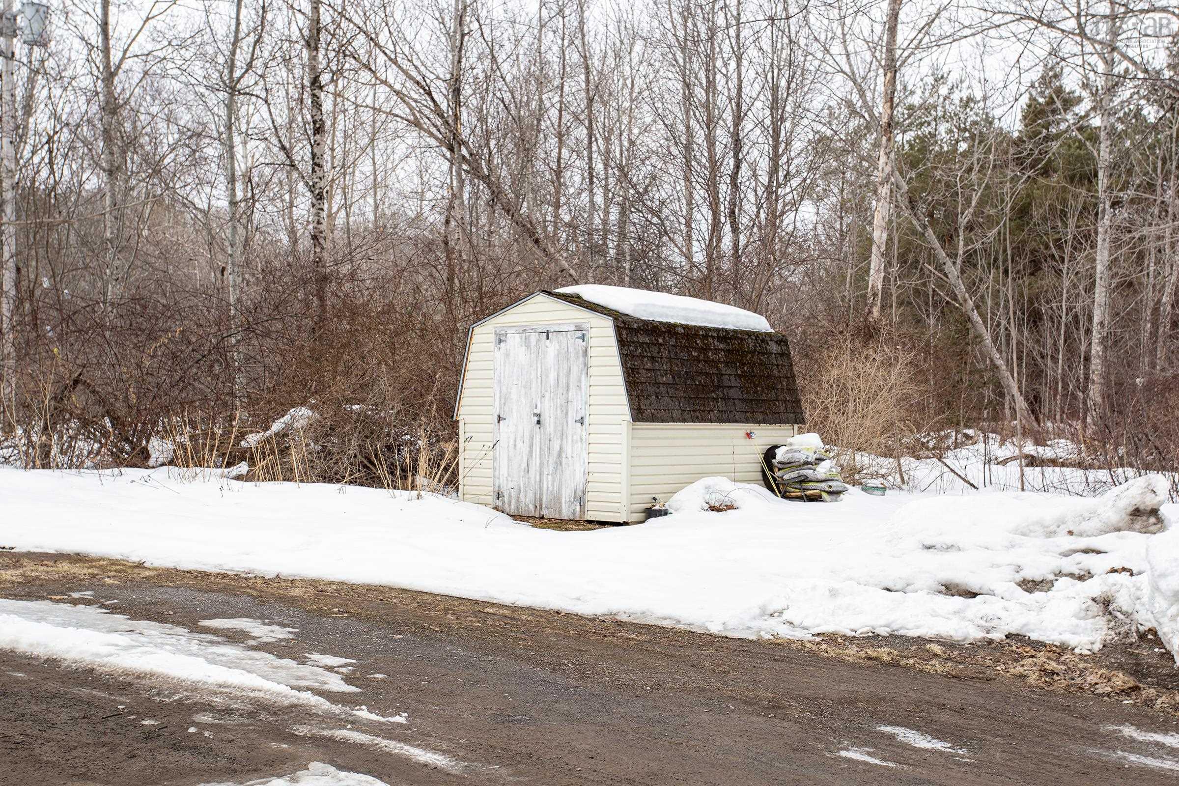 $325,000.00: 499 Main Street, Middleton