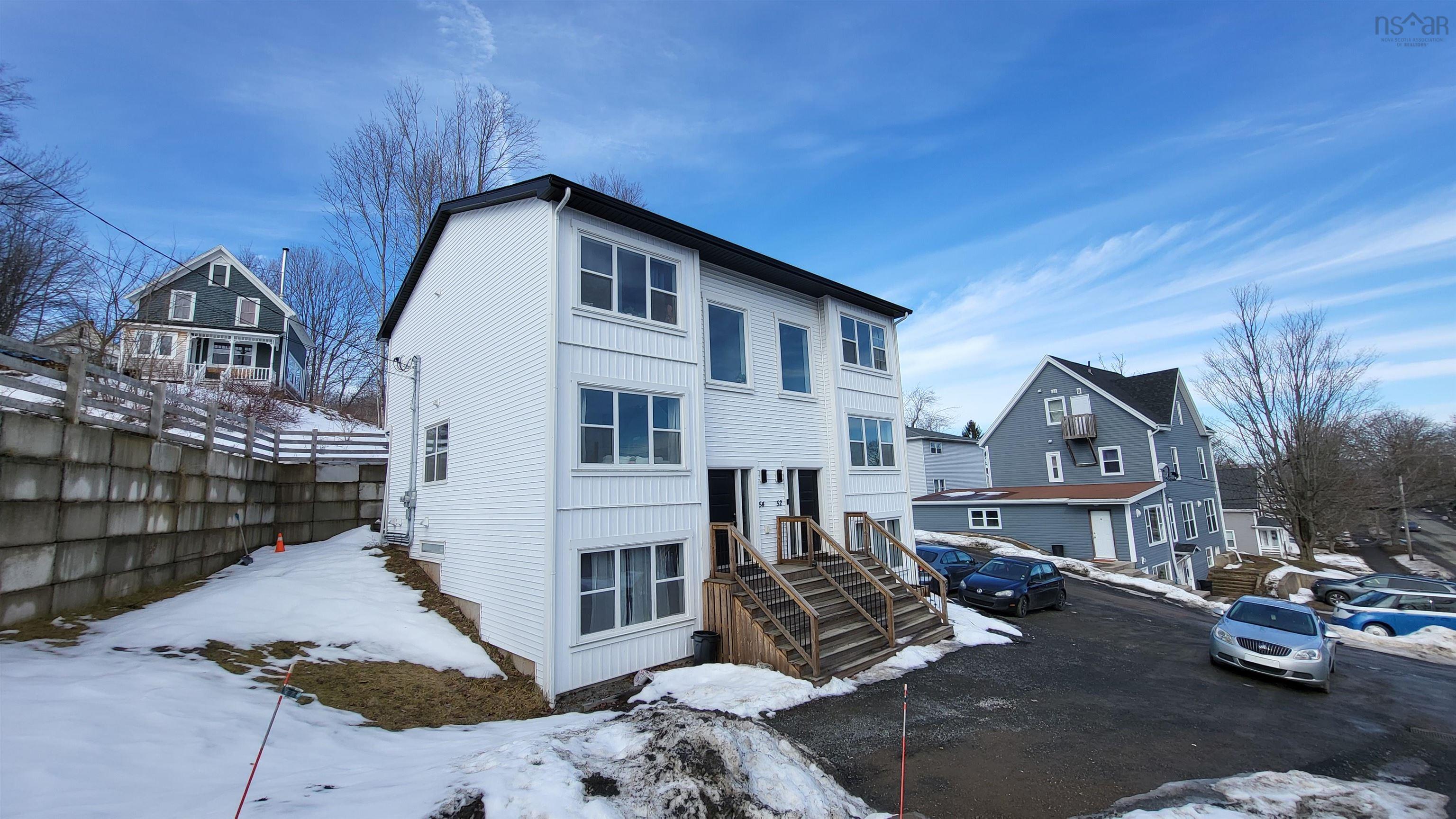 52 & 54 Gaspereau Avenue, Wolfville, NS (MLS® 202603922)