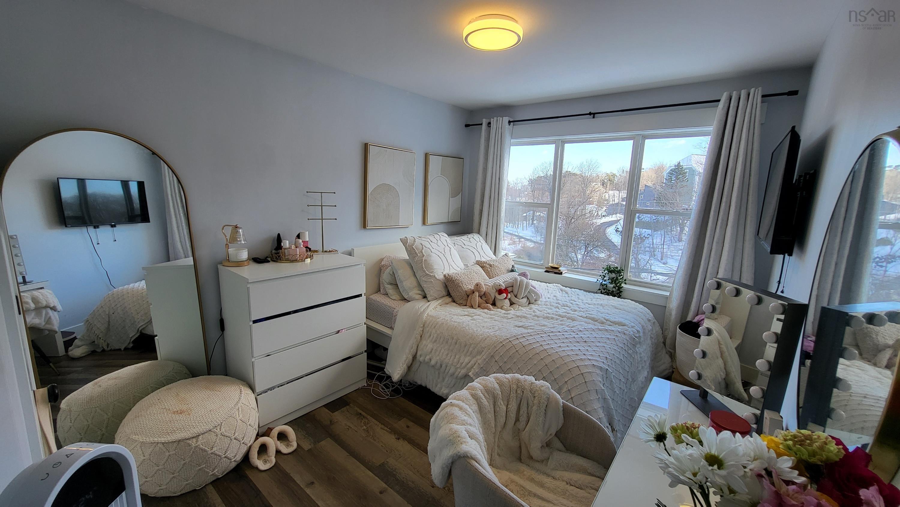 $950,000.00: 52 & 54 Gaspereau Avenue, Wolfville