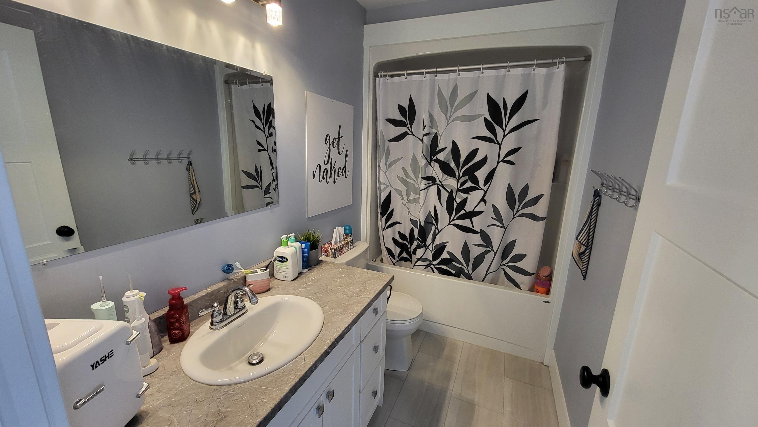 $950,000.00: 52 & 54 Gaspereau Avenue, Wolfville