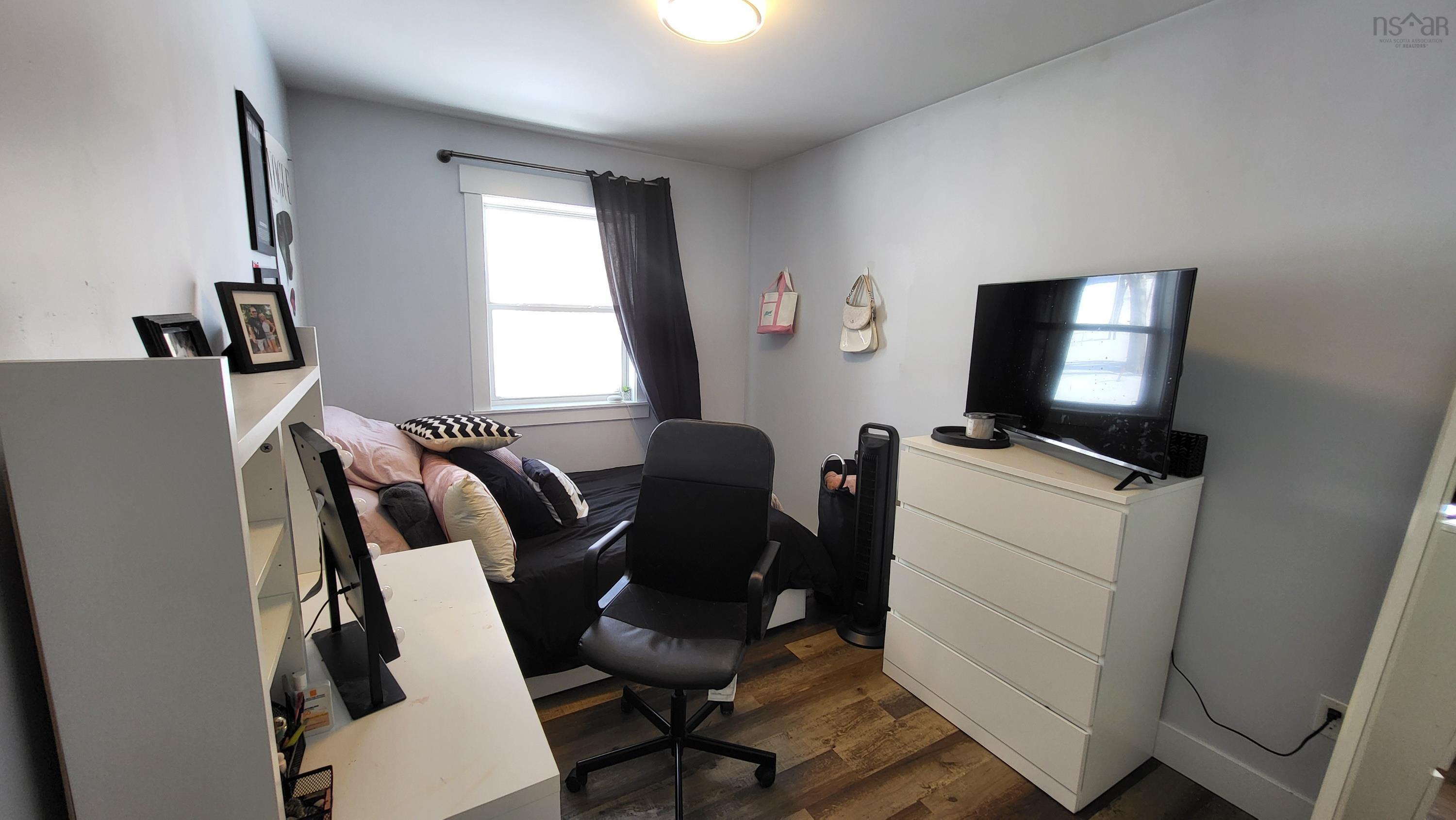 $950,000.00: 52 & 54 Gaspereau Avenue, Wolfville