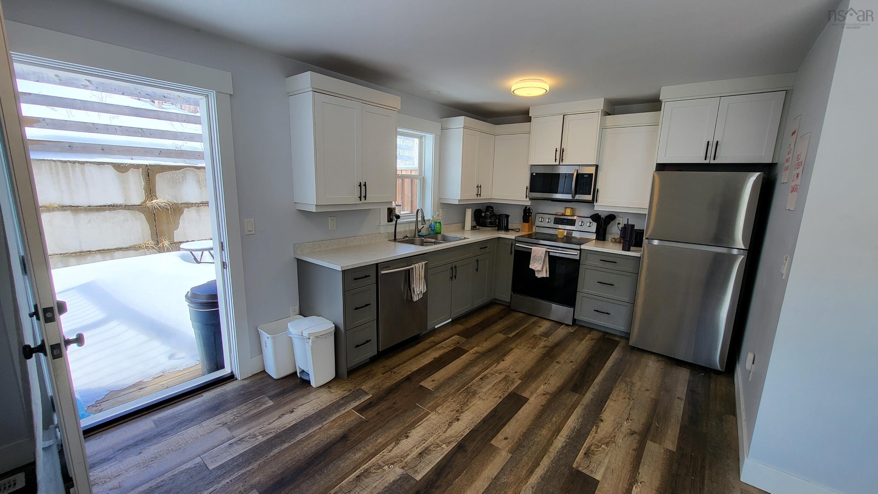 $950,000.00: 52 & 54 Gaspereau Avenue, Wolfville