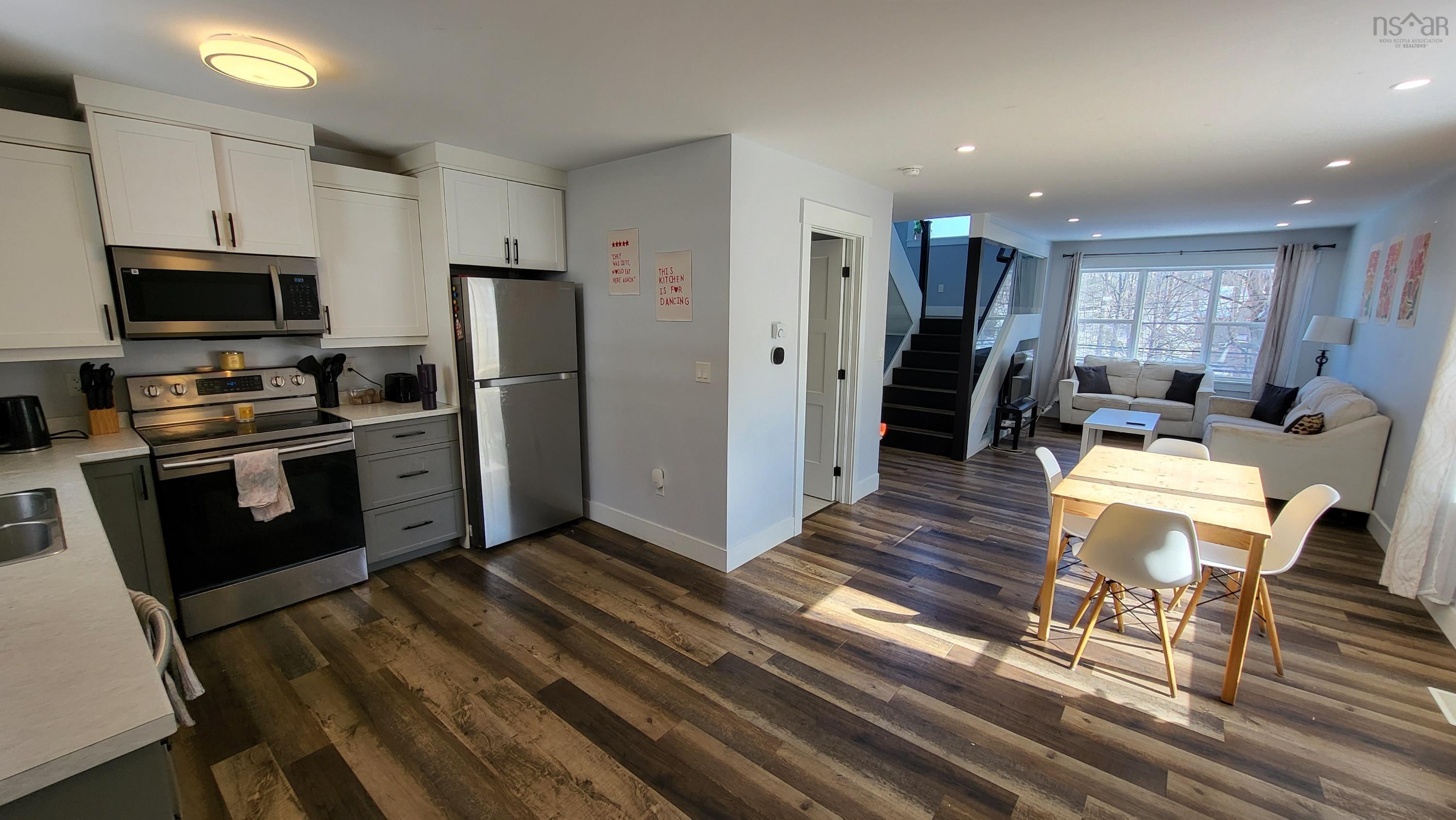 $950,000.00: 52 & 54 Gaspereau Avenue, Wolfville