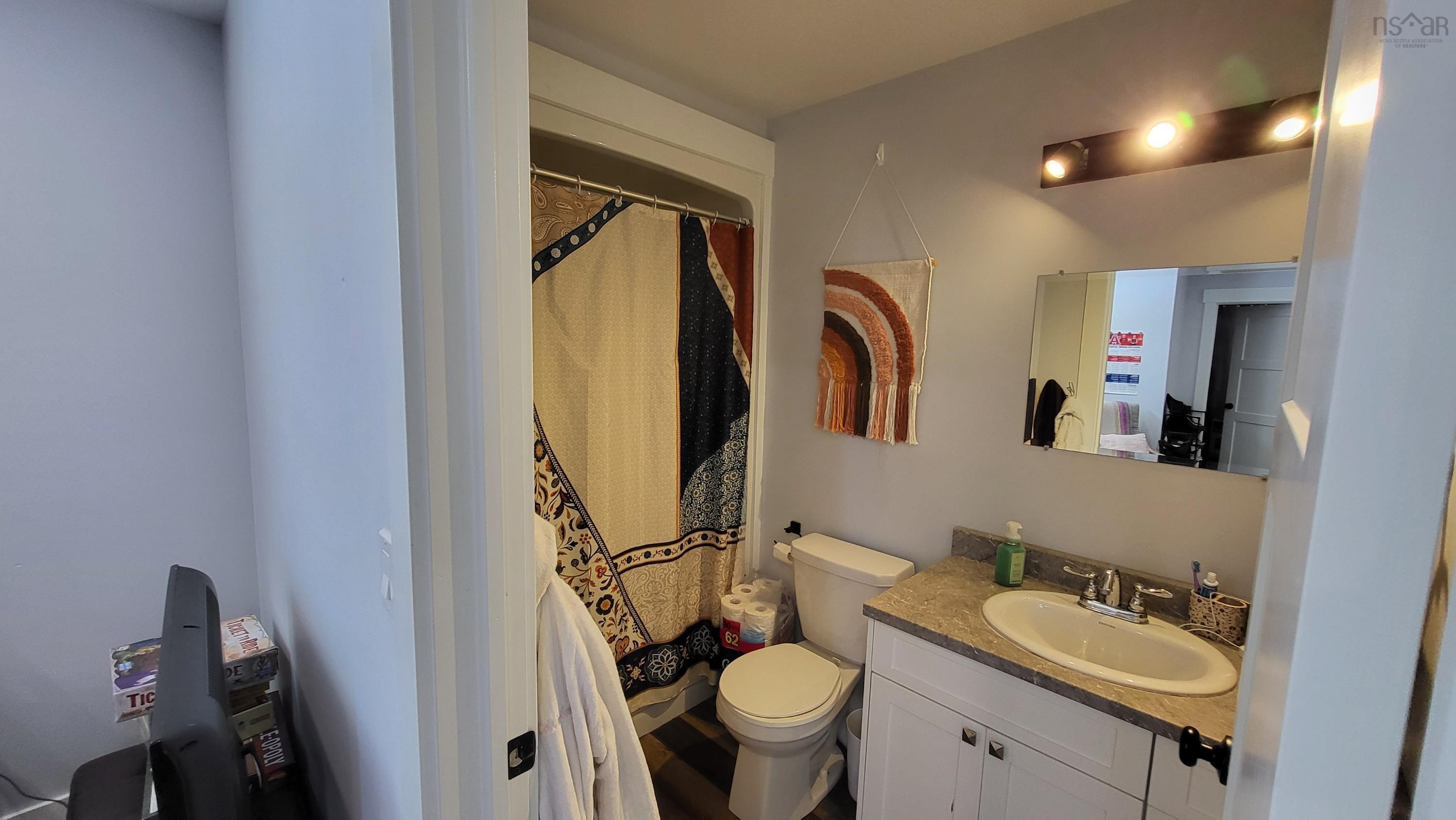 $950,000.00: 52 & 54 Gaspereau Avenue, Wolfville