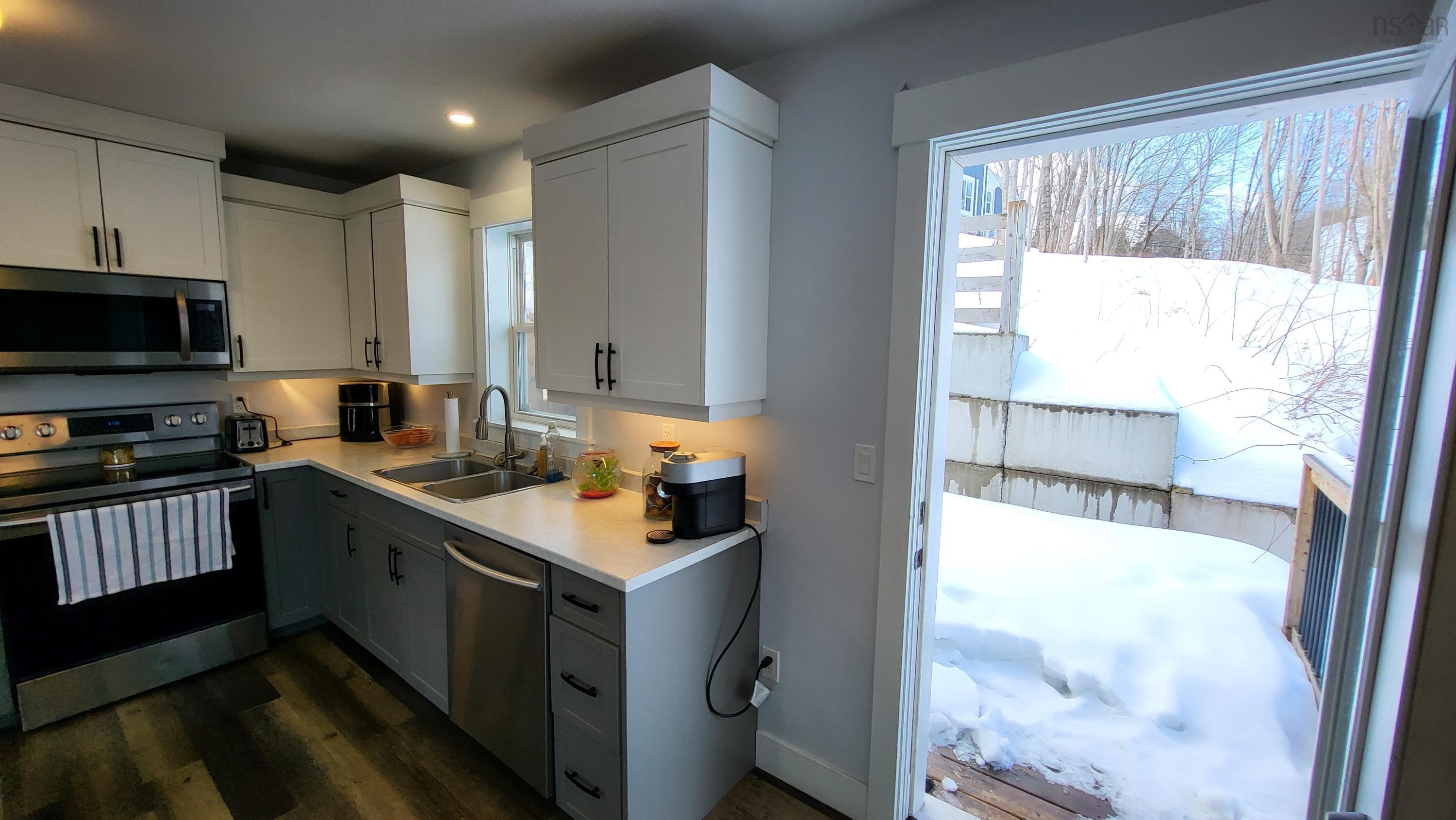 $950,000.00: 52 & 54 Gaspereau Avenue, Wolfville