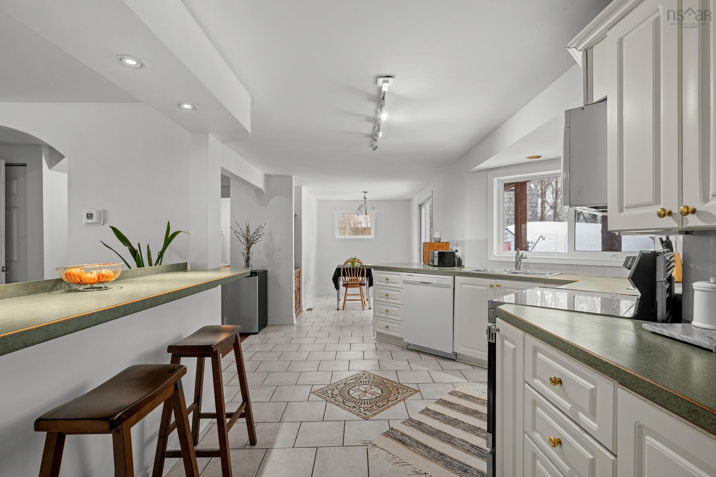 $649,900.00: 121 School Avenue, Halifax