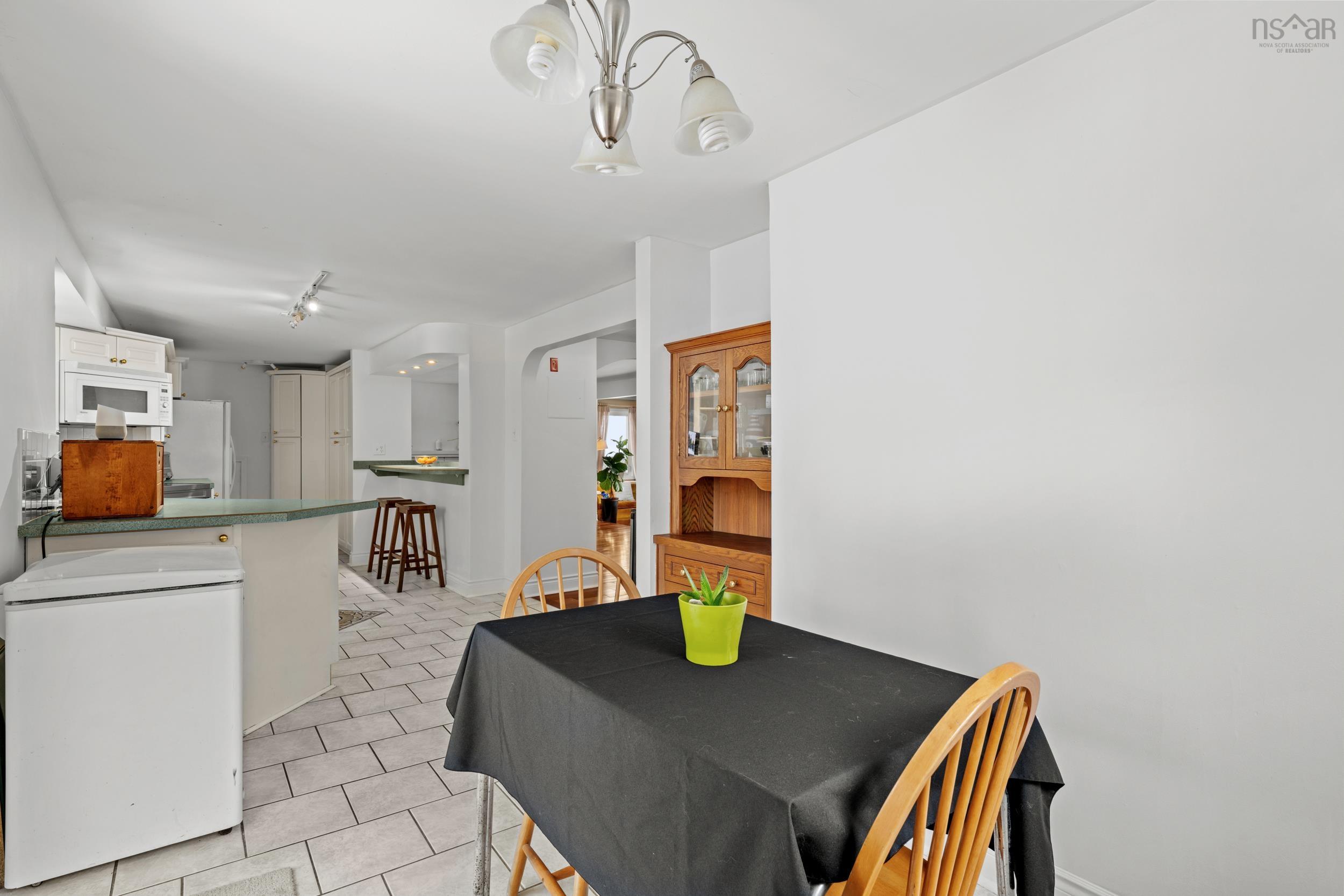 $649,900.00: 121 School Avenue, Halifax