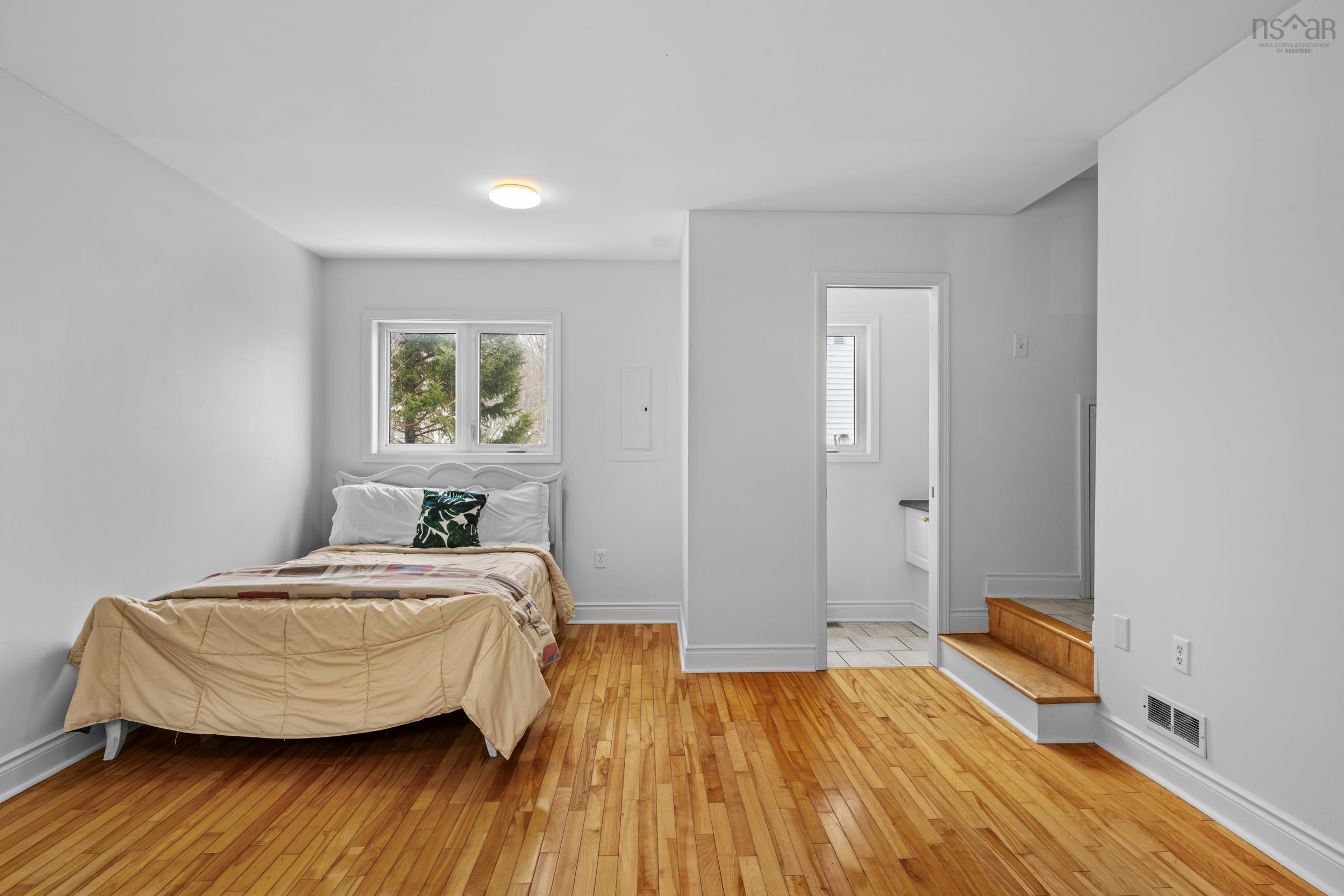 $649,900.00: 121 School Avenue, Halifax