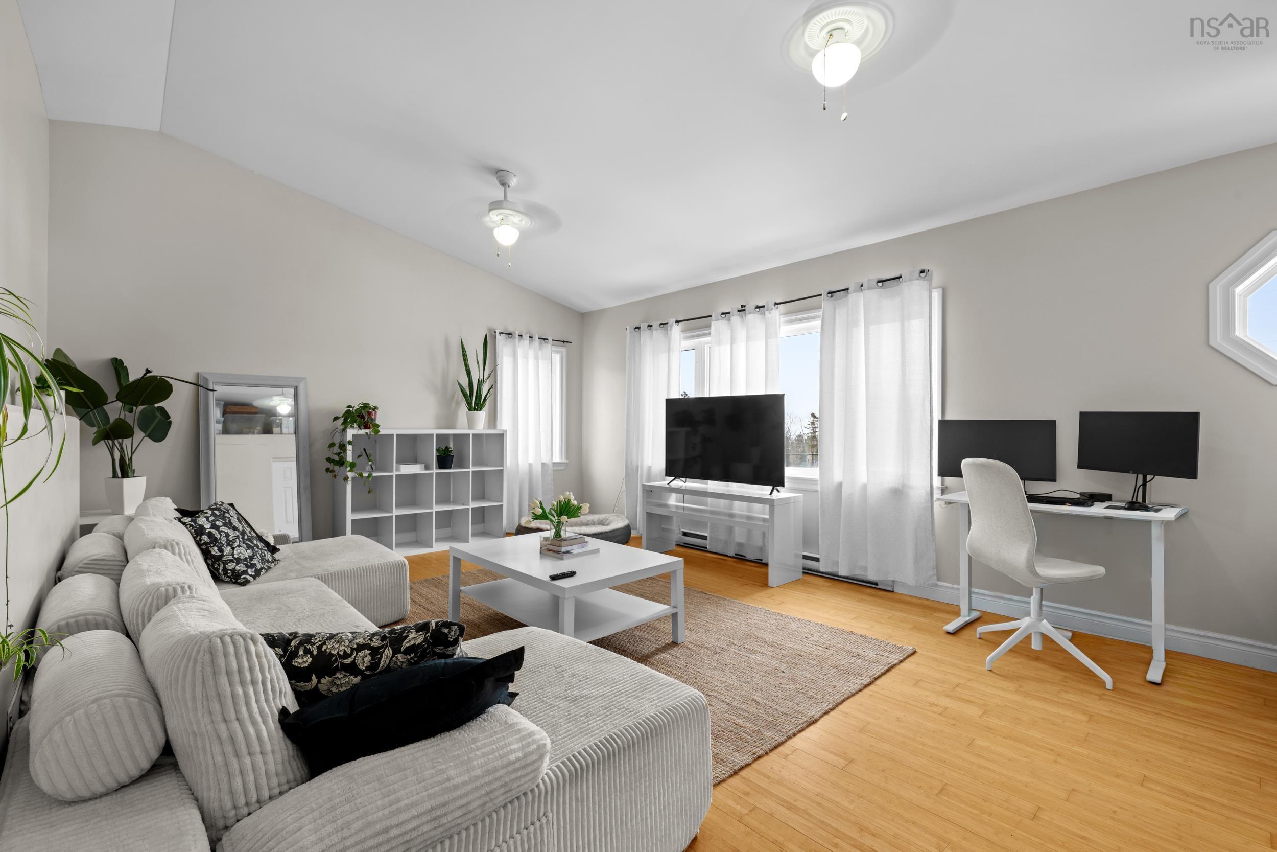 $649,900.00: 121 School Avenue, Halifax