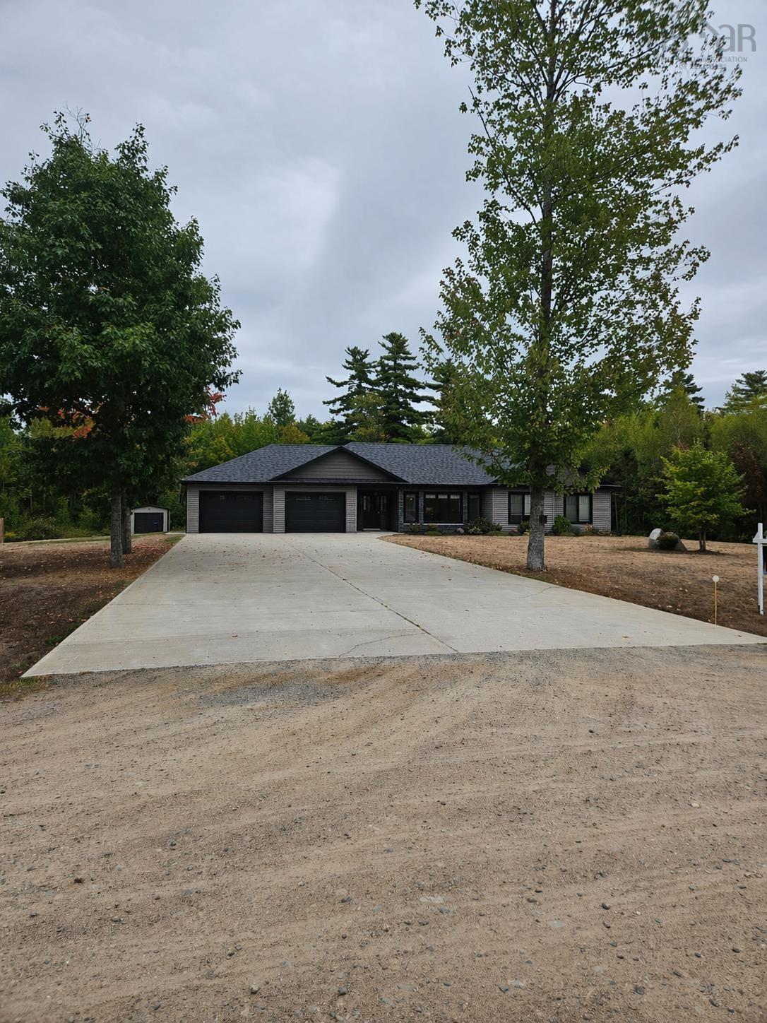 $650,000.00: 472 Alexander MacKenzie Road, South Farmington