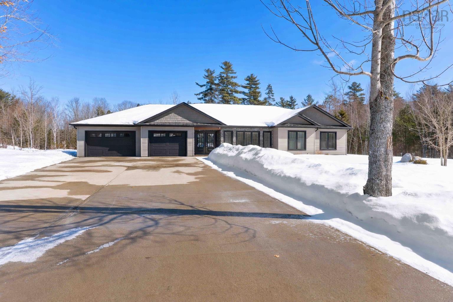 $695,000.00: 472 Alexander MacKenzie Road, South Farmington