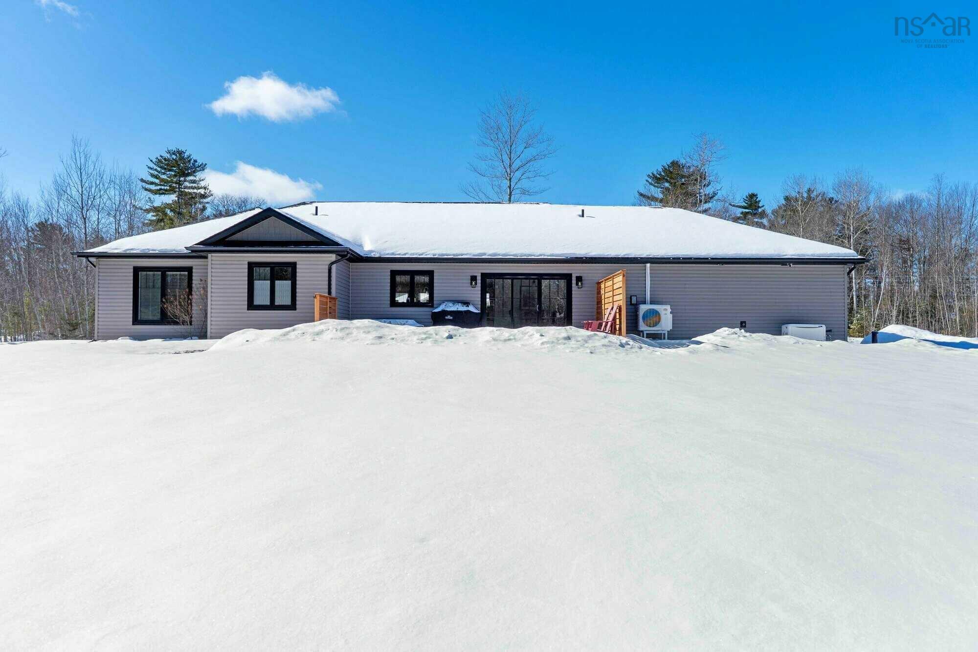 $695,000.00: 472 Alexander MacKenzie Road, South Farmington