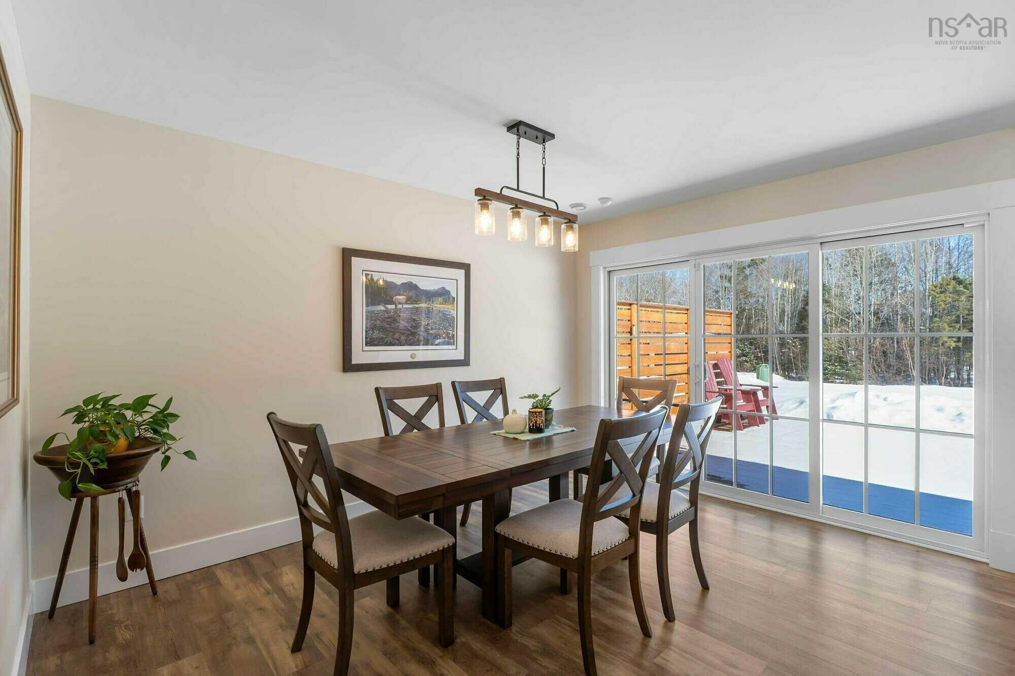 $650,000.00: 472 Alexander MacKenzie Road, South Farmington