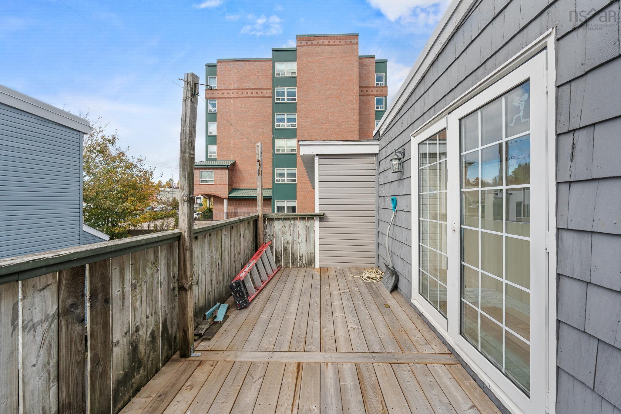 $712,200.00: 6135 North Street, Halifax