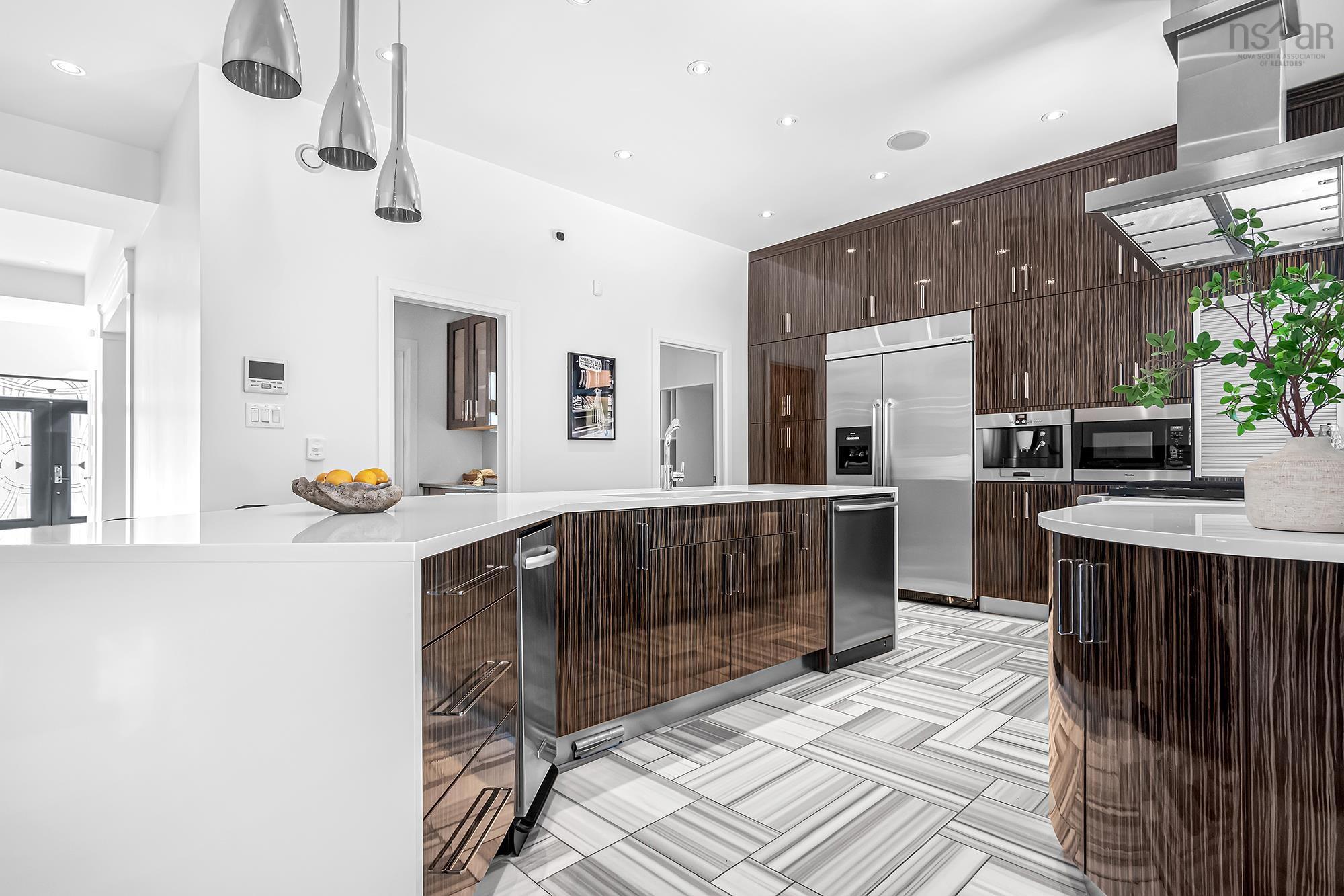 14 Pinehaven Drive, Halifax, NS (MLS 202603942)